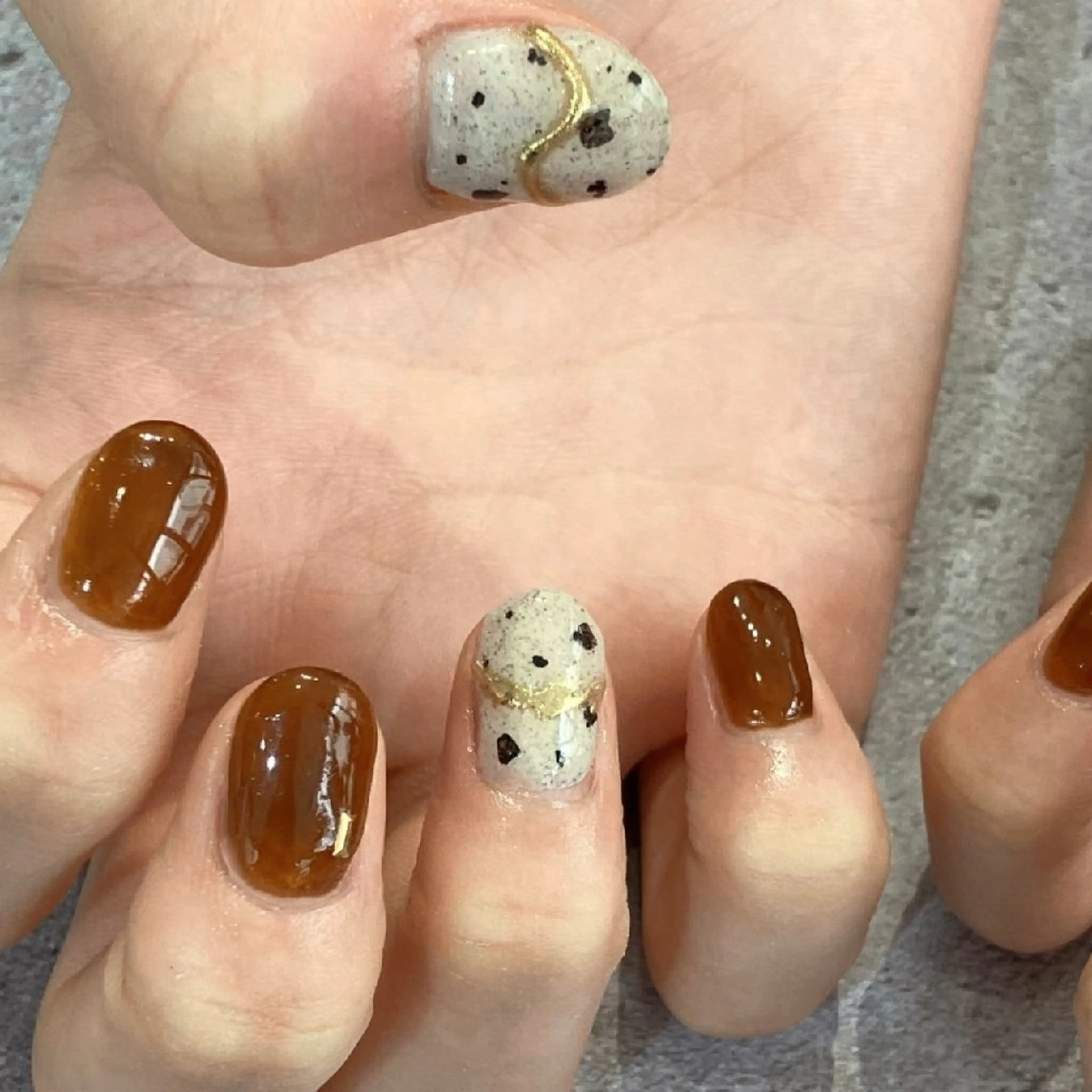 ネイル ミラーネイル 冬ネイル ハンドネイル felicita fumi🩷のネイルデザイン