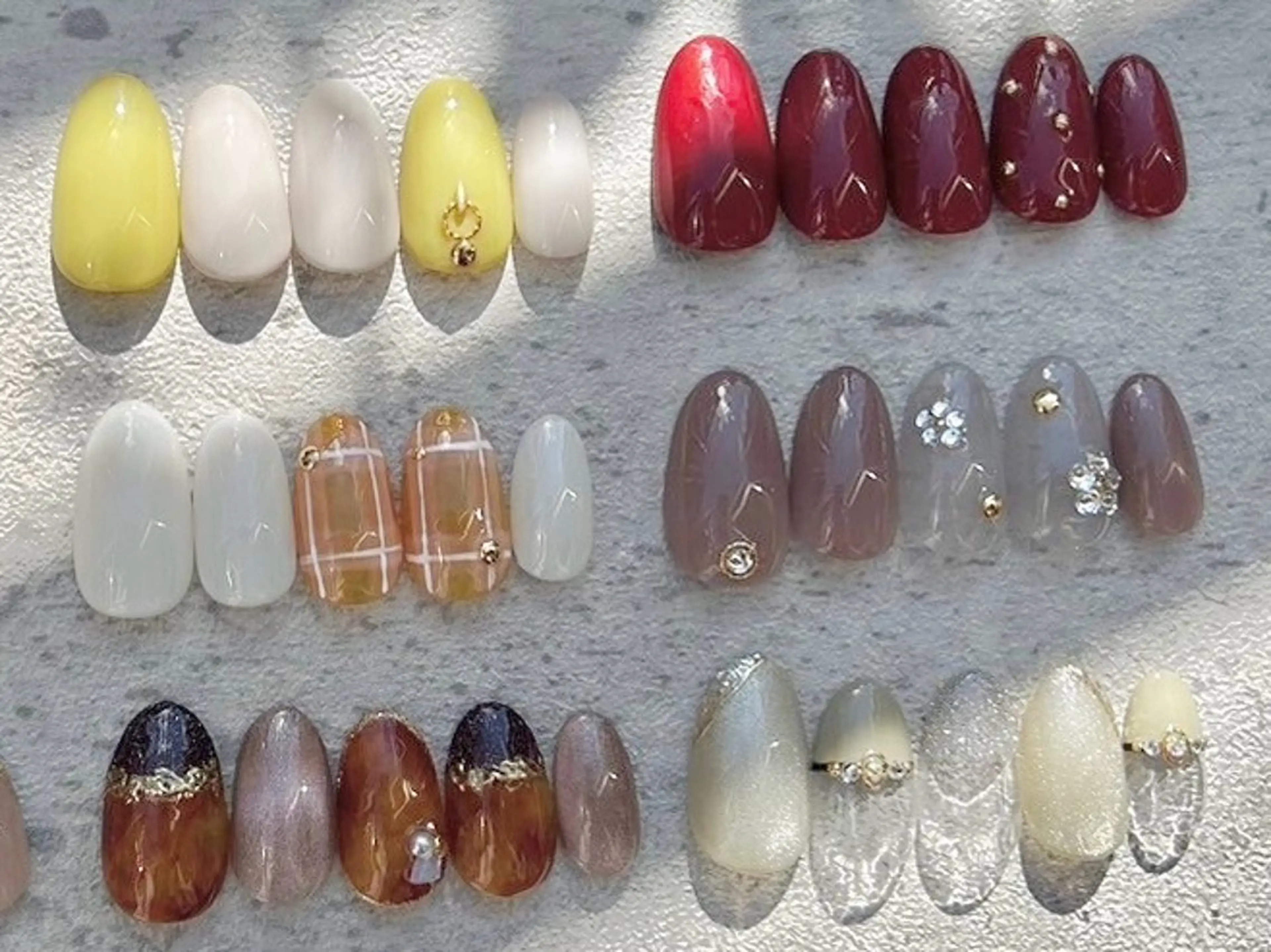 オフなし150種🌈から選べるハンドサンプルデザインの写真