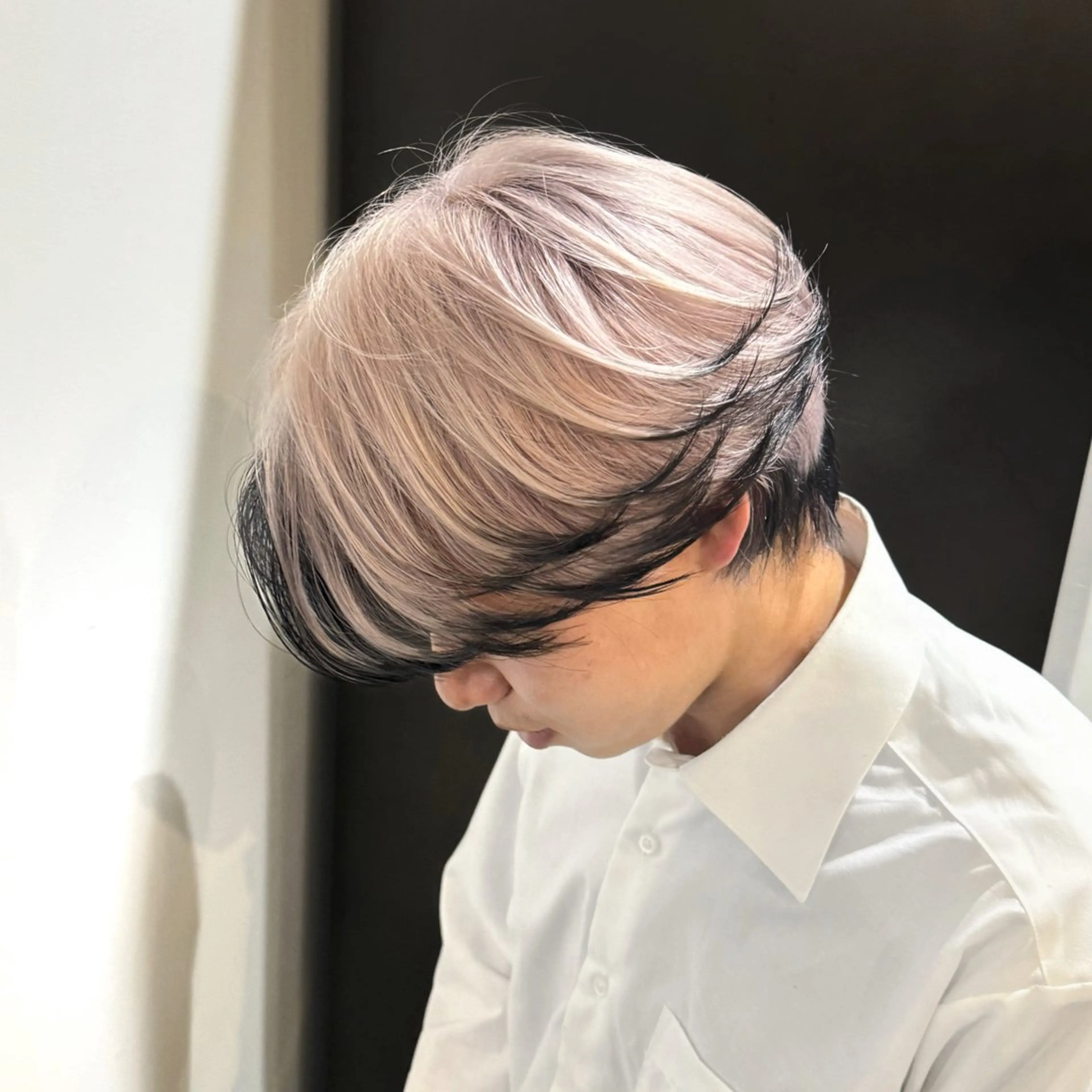 カラー メンズ メンズパーマ 黒髪 ピンクカラー ホワイトピンク 縮毛矯正 レイヤー/ハッシュ カット/悠斗のヘアスタイル
