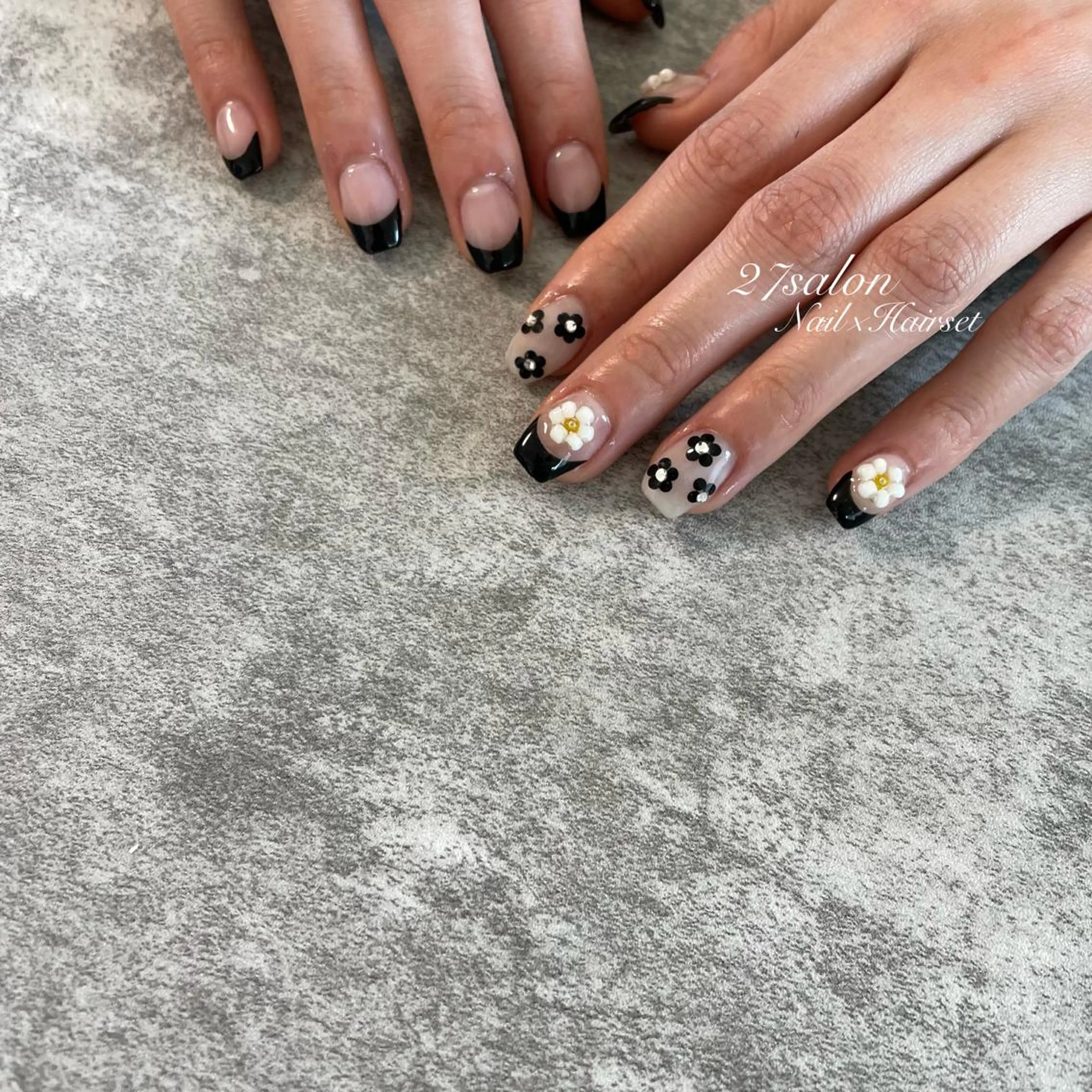 ネイル フラワーネイル フレンチネイル 27salon yuinaのネイルデザイン