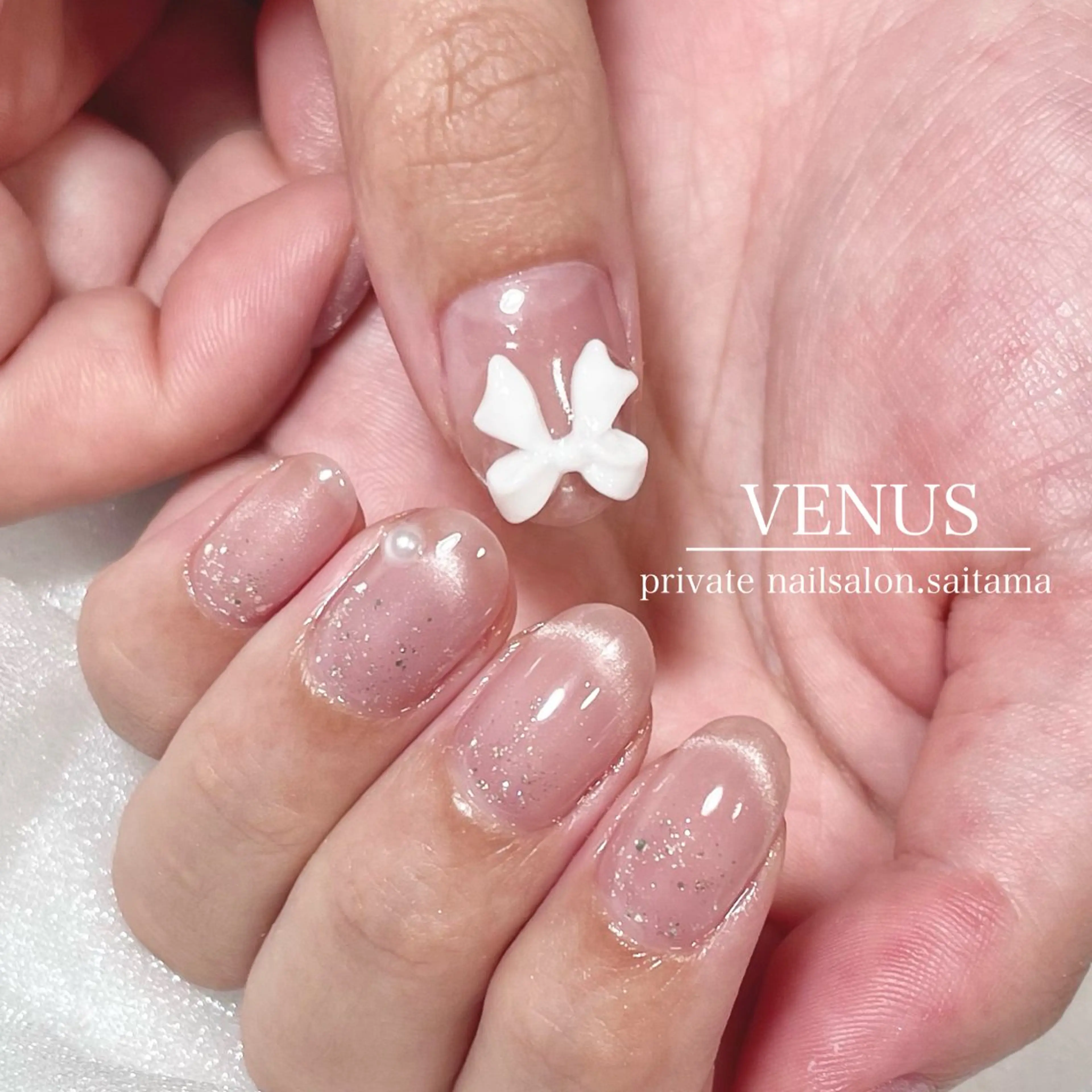 ネイル ラメ(グリッター) マグネットネイル リボン ハンドネイル nailsalon VENUSのネイルデザイン