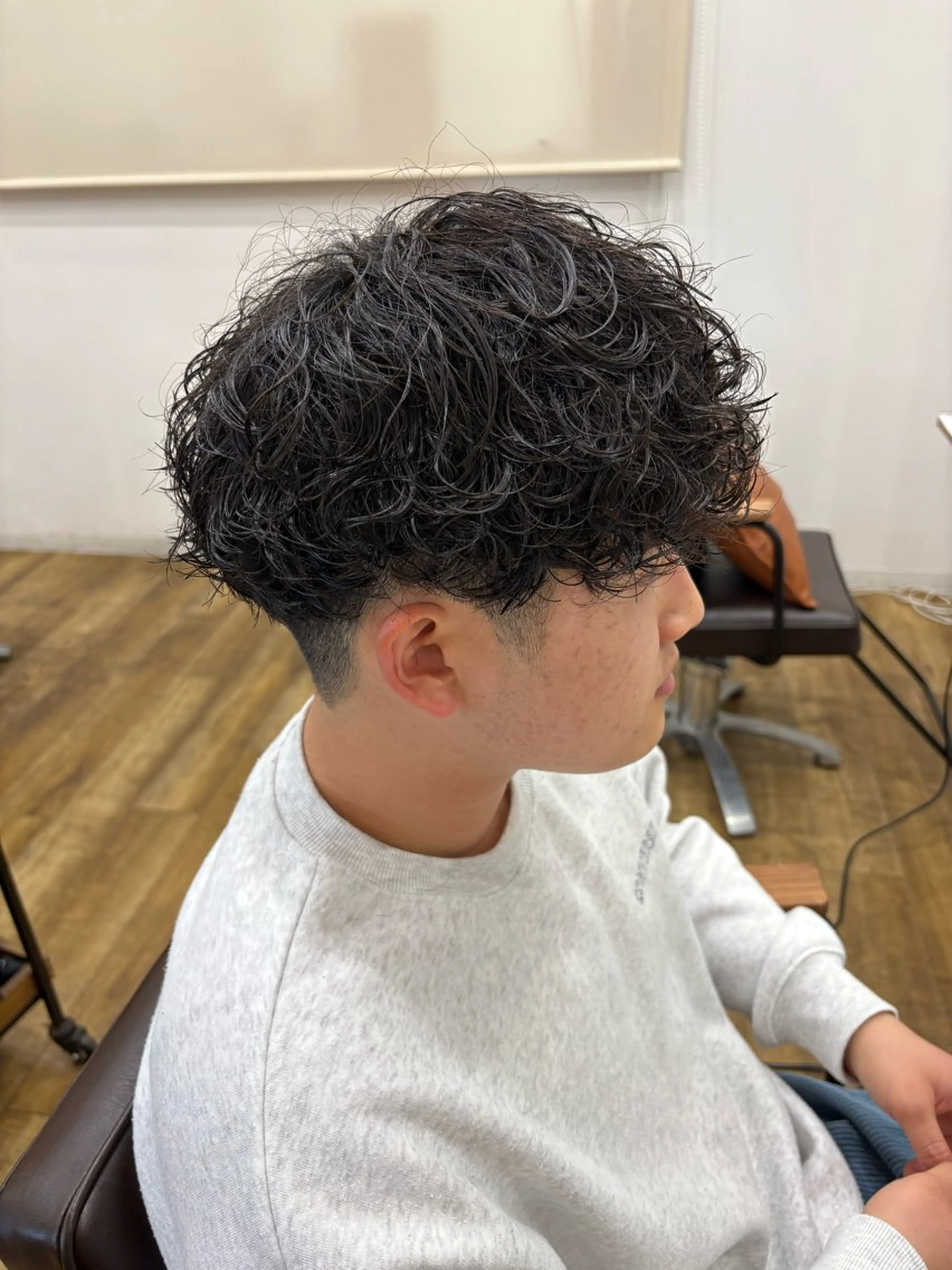 パーマ メンズ カット パーマ 北林 秀悟のヘアスタイル