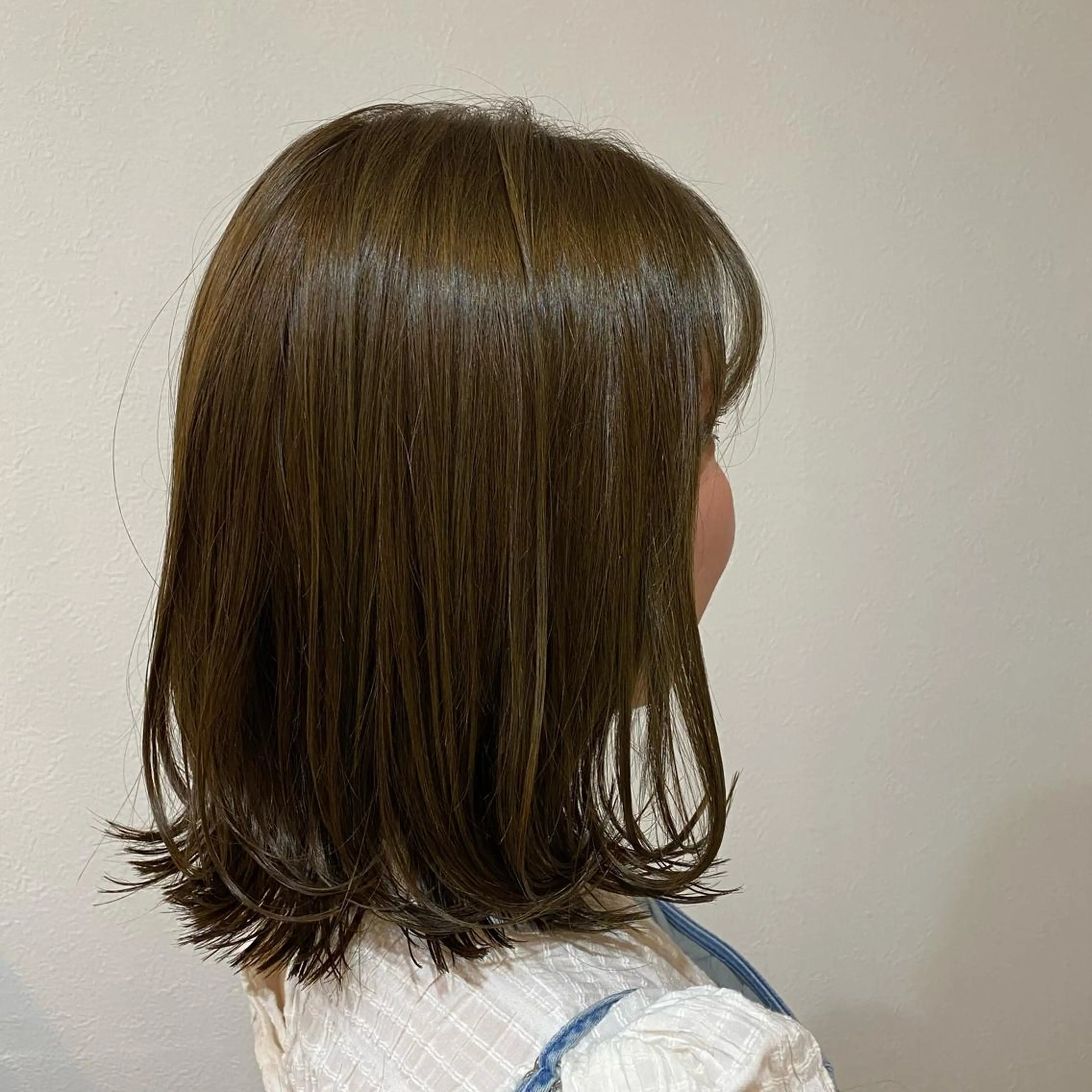 ミディアム カラー カット ヘアカラー トリートメント 髪質改善／艶カラー 🫧harunaのヘアスタイル