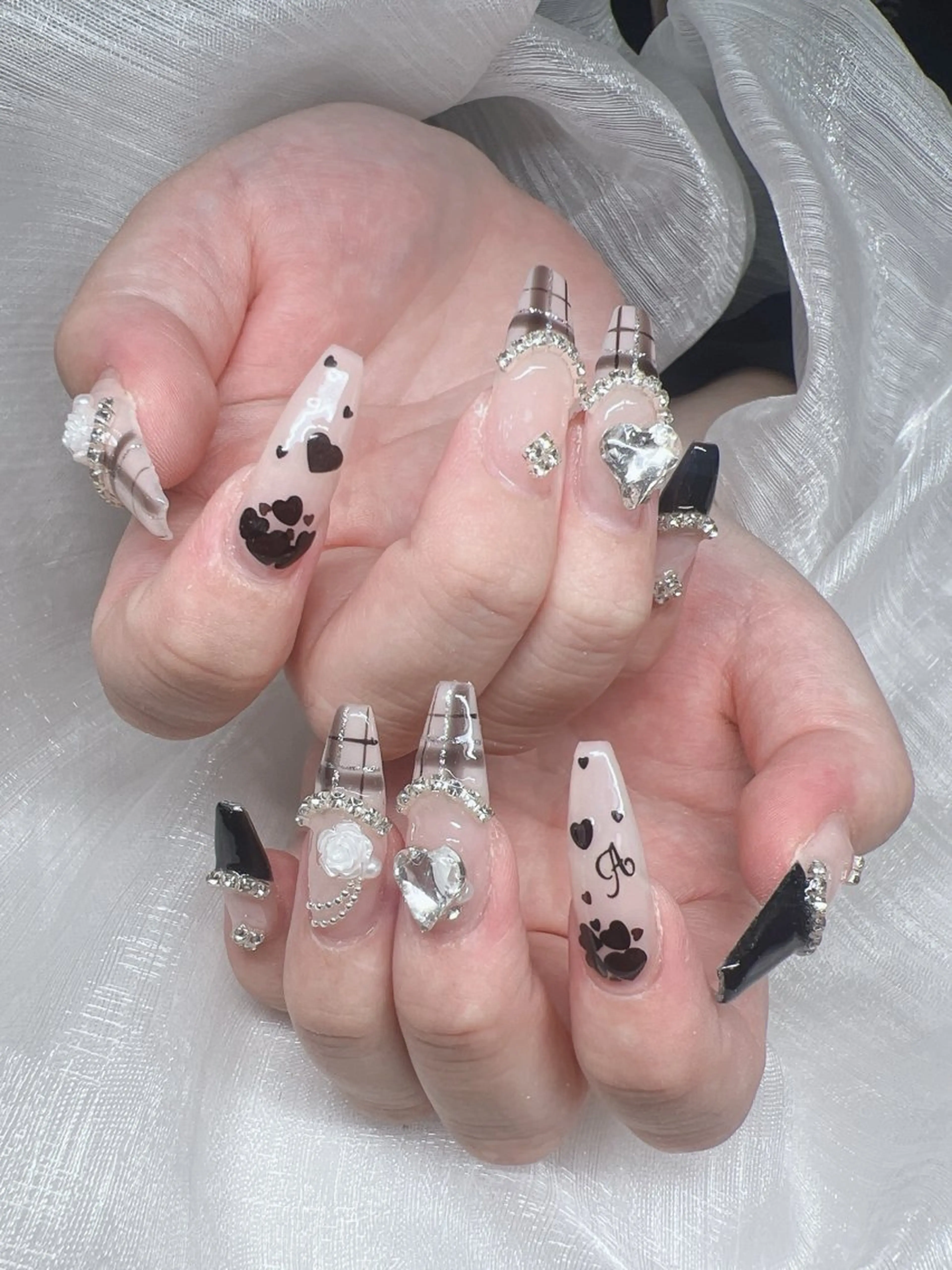 ネイル 長さ出し グラデーション キラキラネイル マグネットネイル ニュアンスネイル Lee Nails チップ長さだし専門店のネイルデザイン