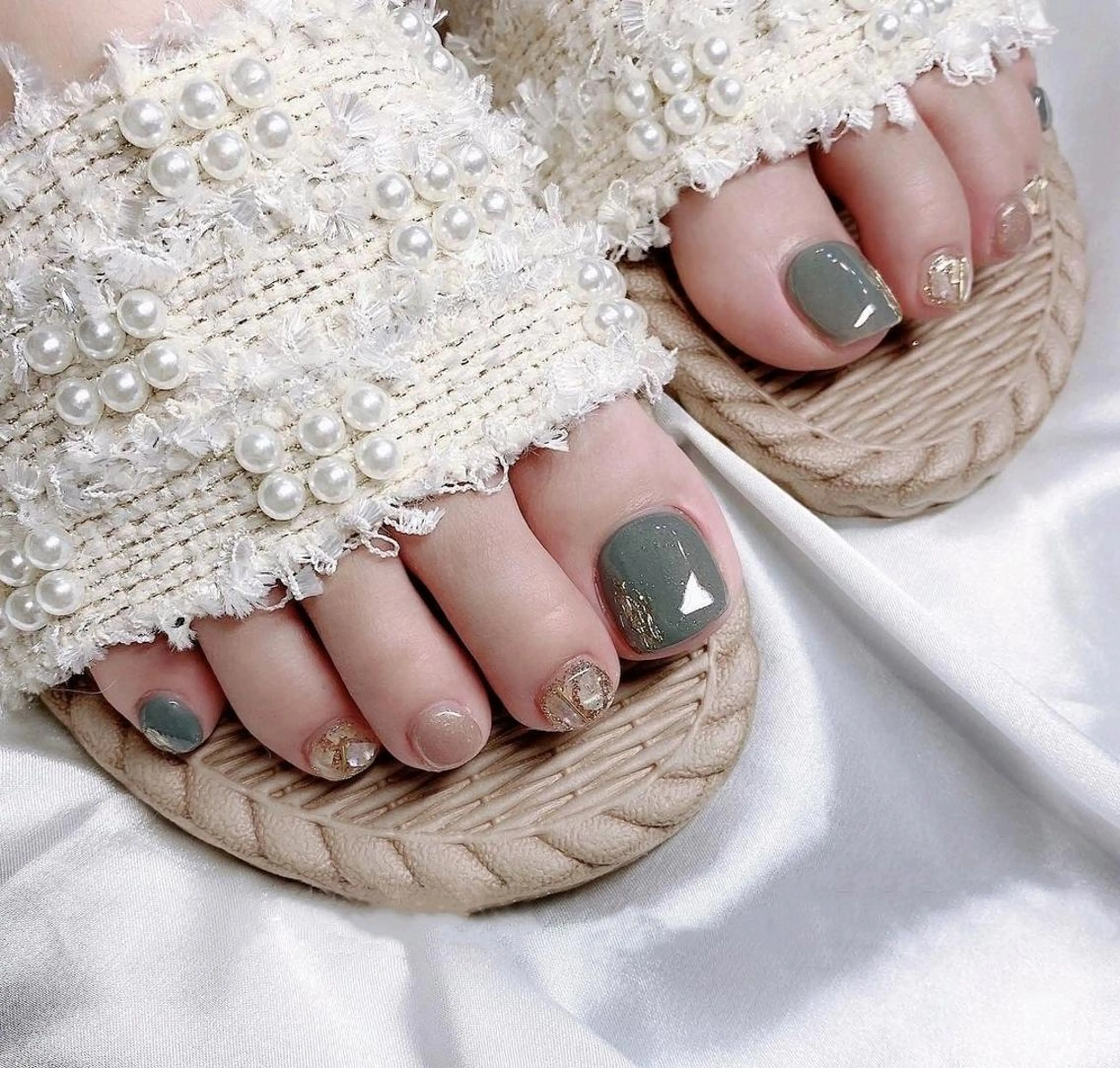 ネイル フットネイル エステサロンエリー所属・エステサロンエリー エステサロンエリーのネイルデザイン