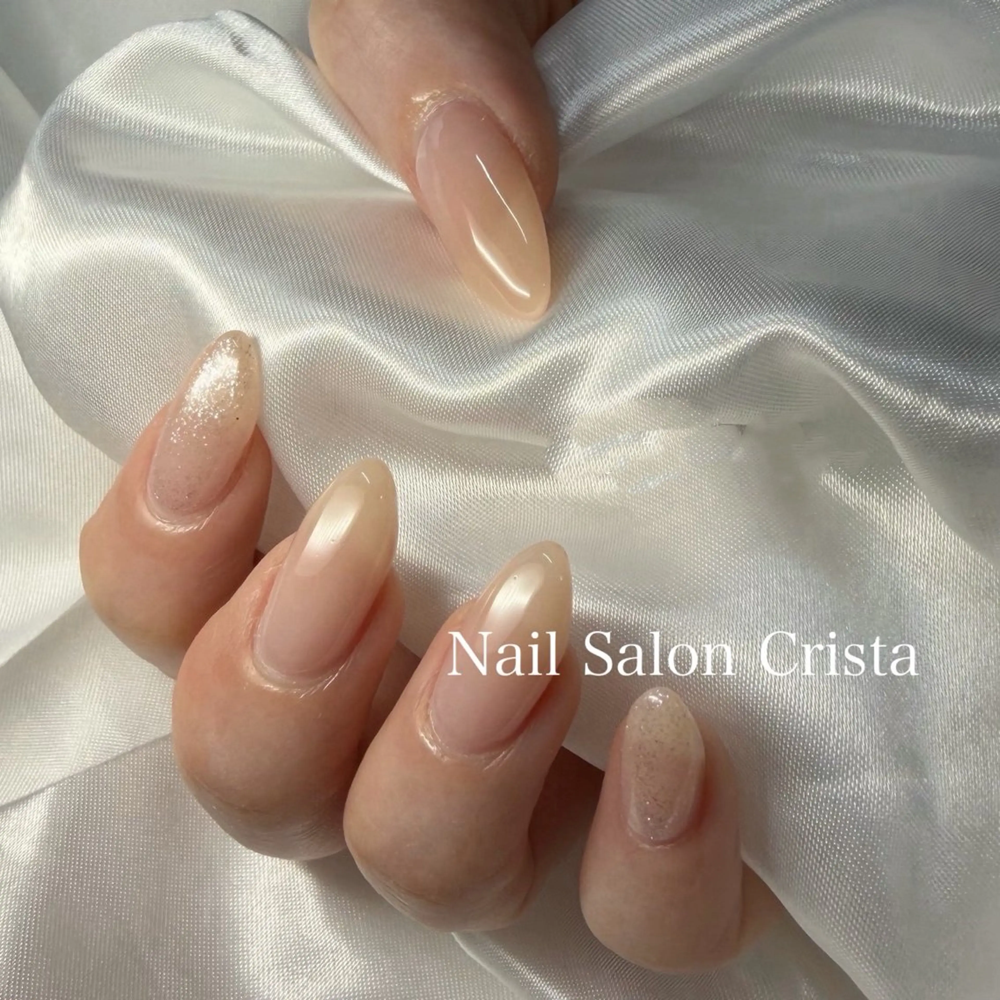 ネイル ハンドネイル CRISTA MOMOのネイルデザイン