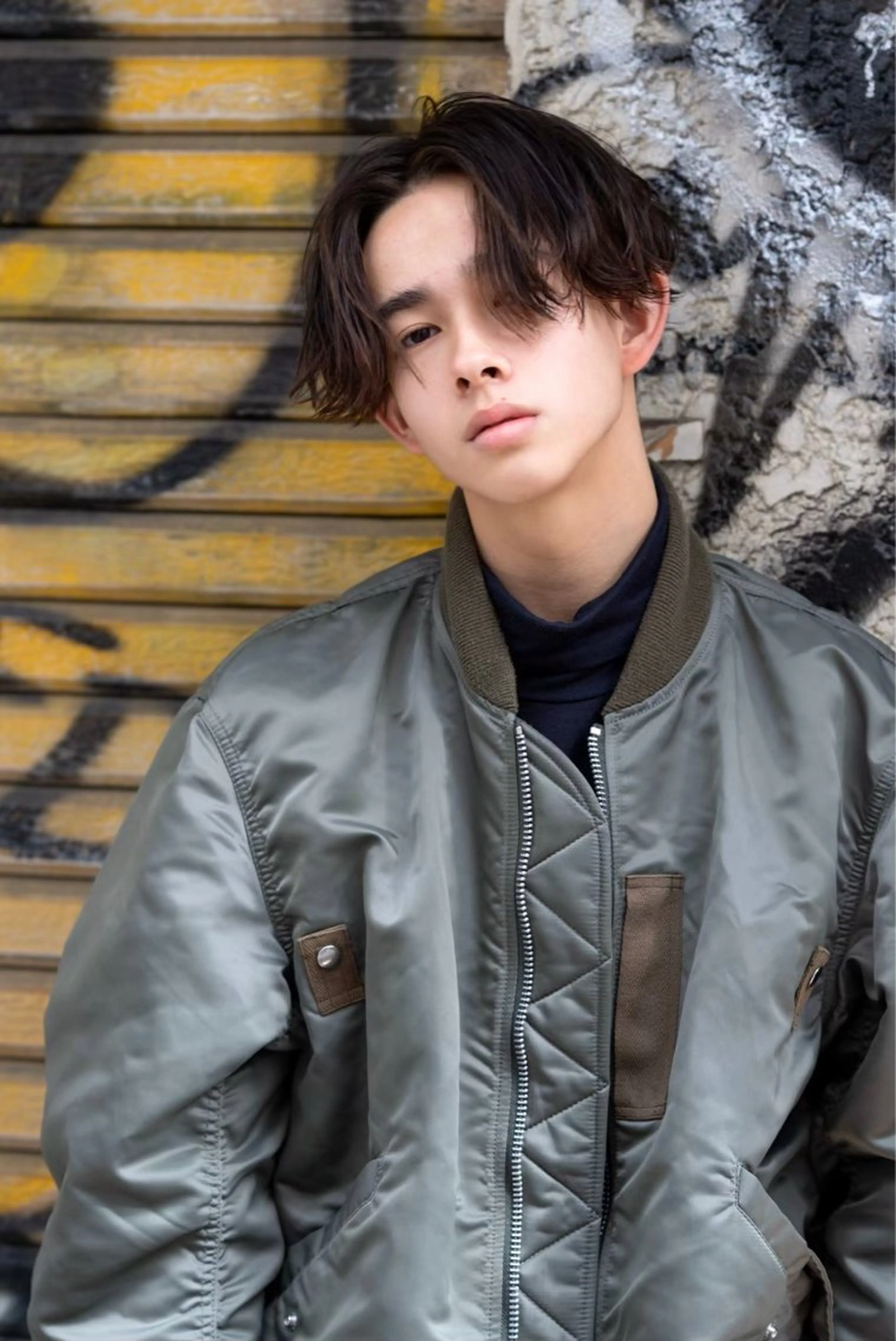 ショート ⚡メンズパーマフ ェードカットTomyのヘアスタイル