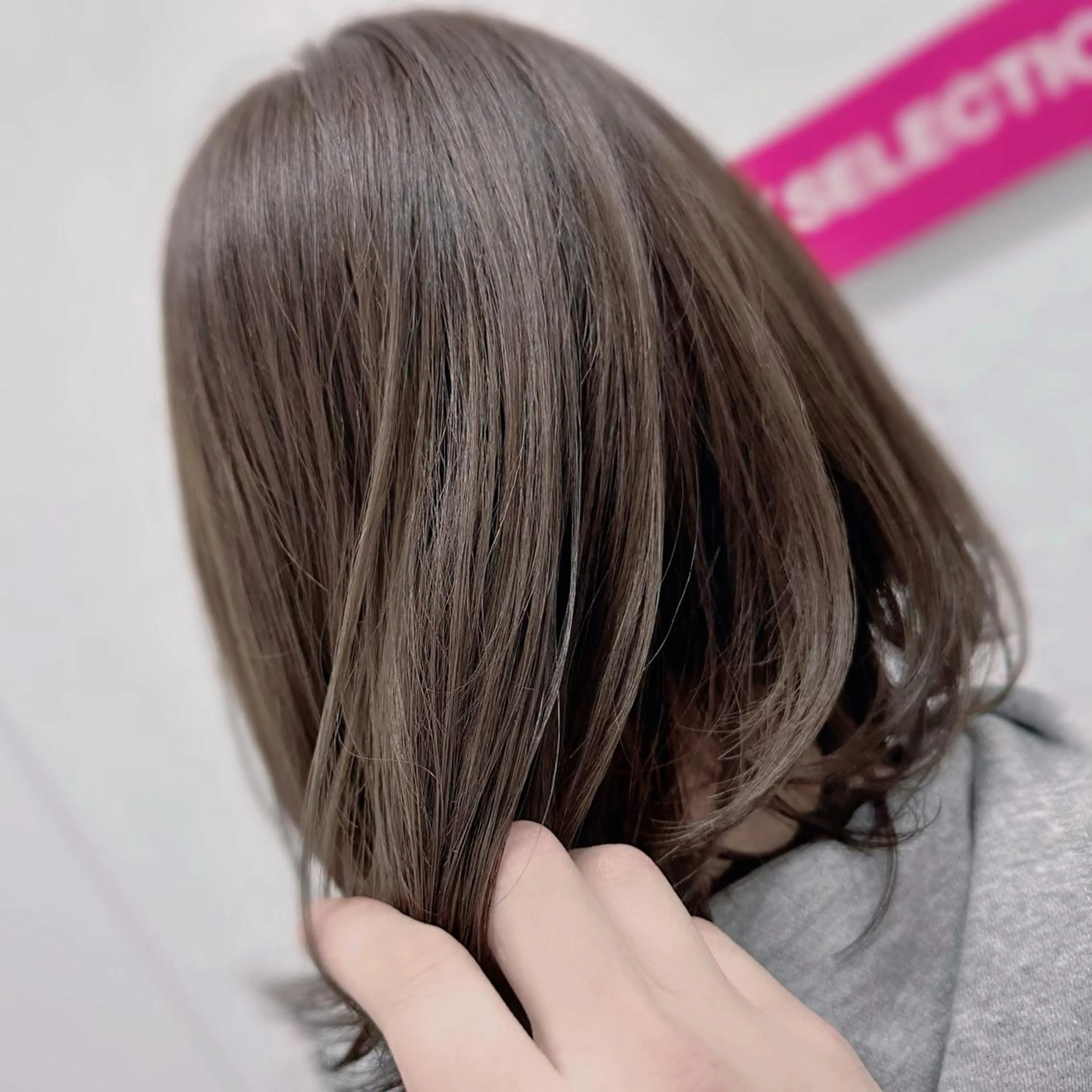 ミディアム カラー 透明感カラー グレージュ モカグレージュ Brandnew 東生駒本店小川タスクのヘアスタイル