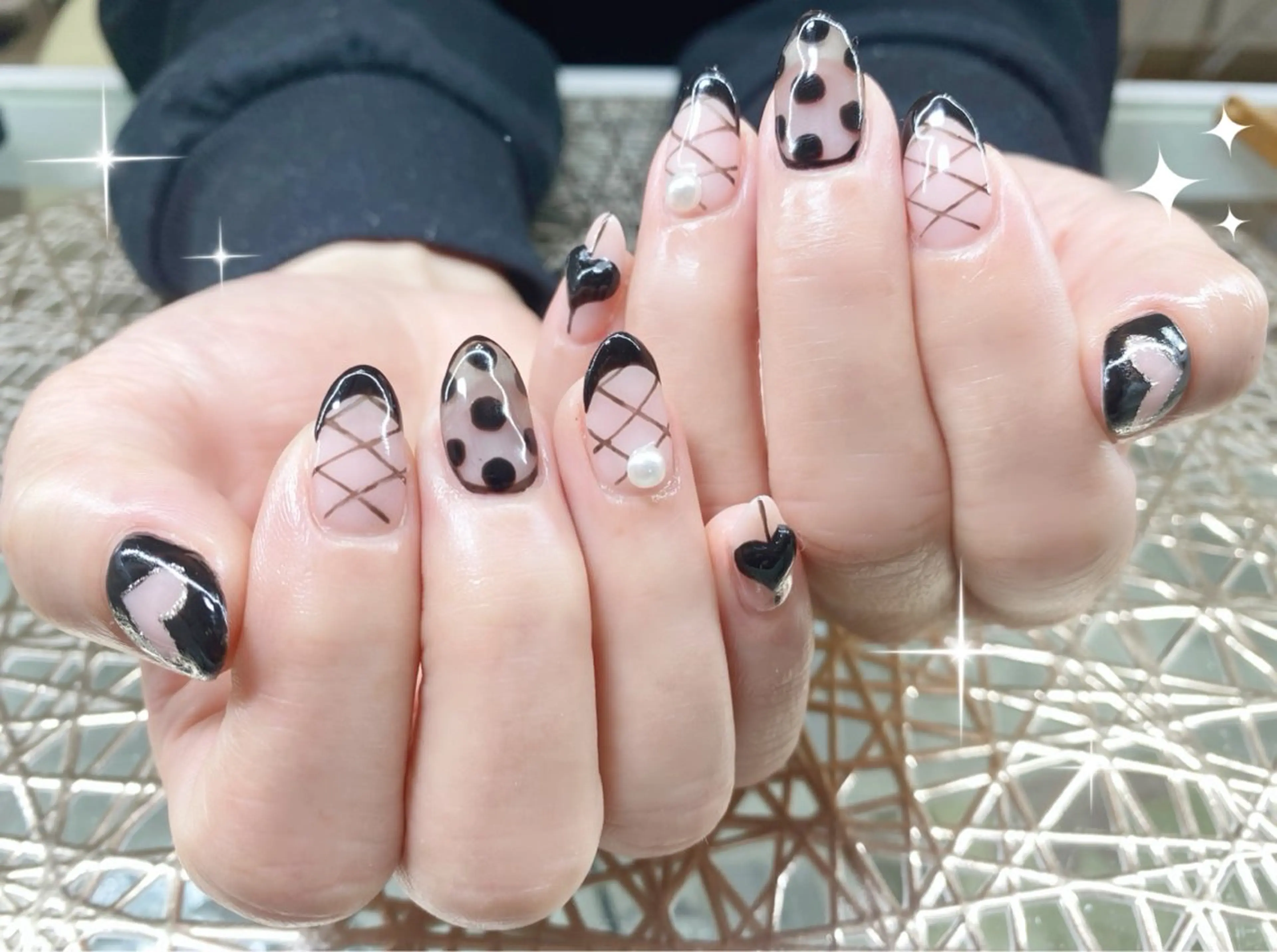 ネイル ハート 持ち込み ハンドネイル ネイルサロン nail_upのネイルデザイン