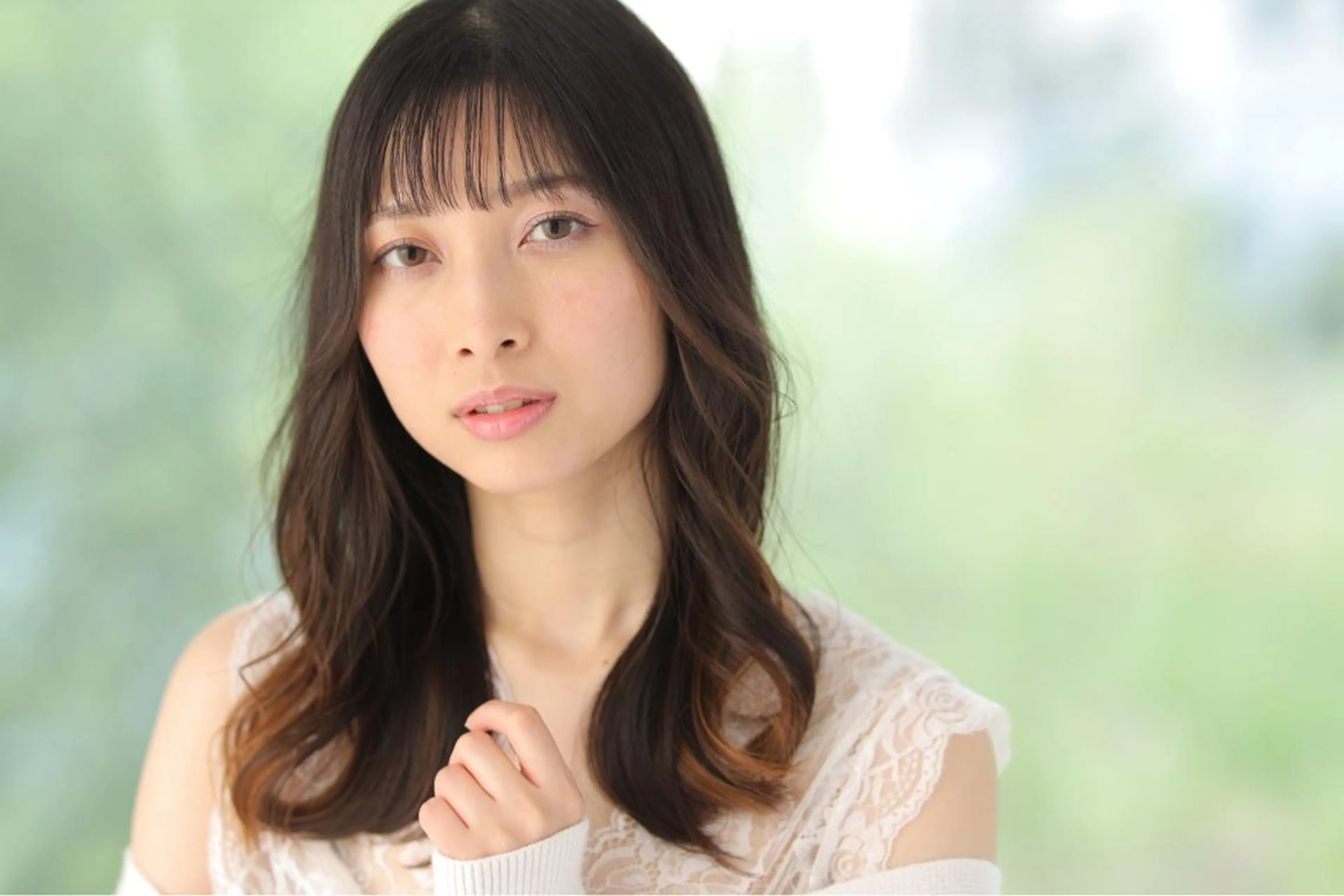 セミロング レイヤーカット 林 耕太郎のヘアスタイル