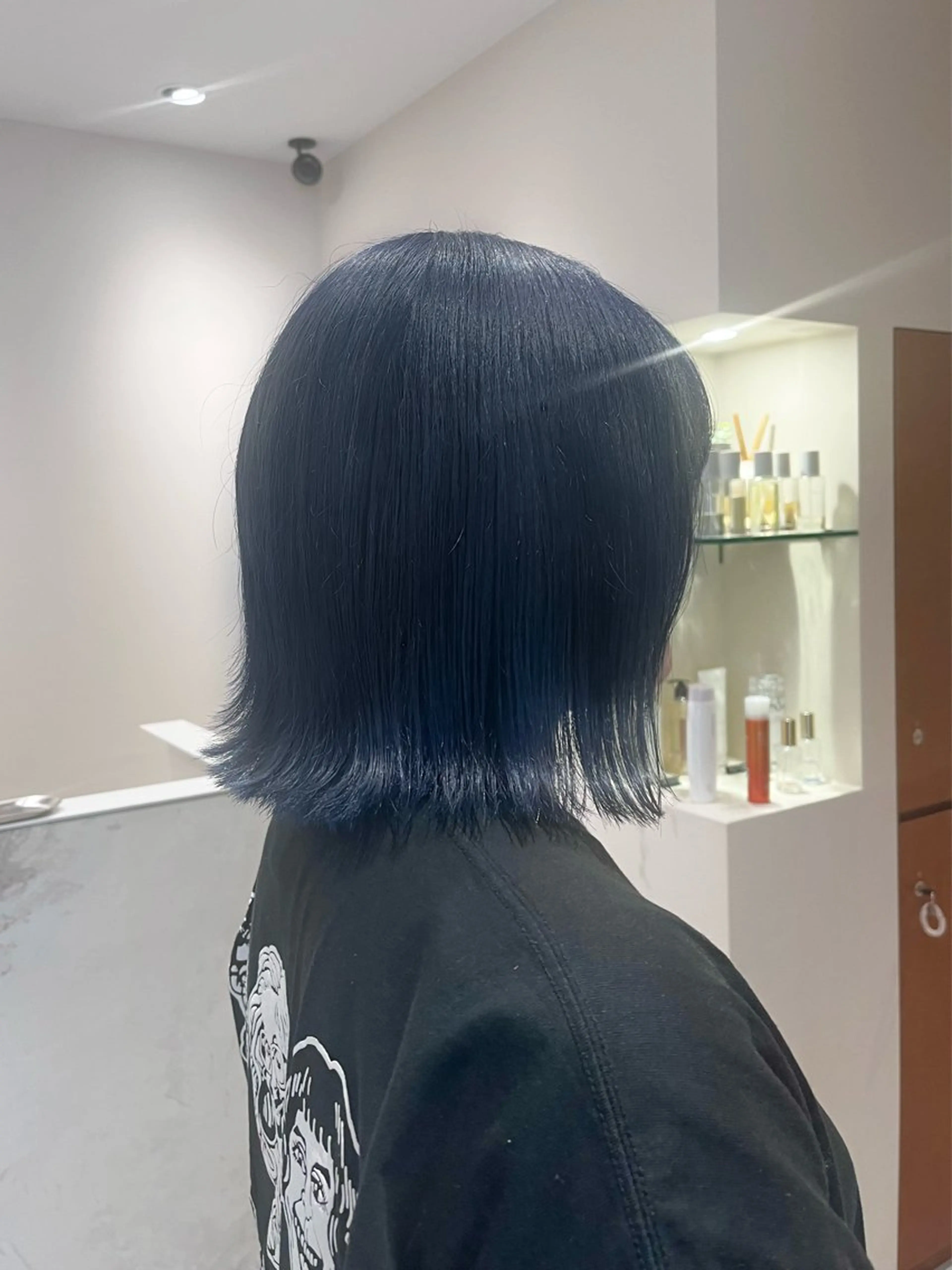 ミディアム カラー ブルーカラー カット ヘアカラー トリートメント レイヤー🩵透明感 ೀユイ🌙のヘアスタイル