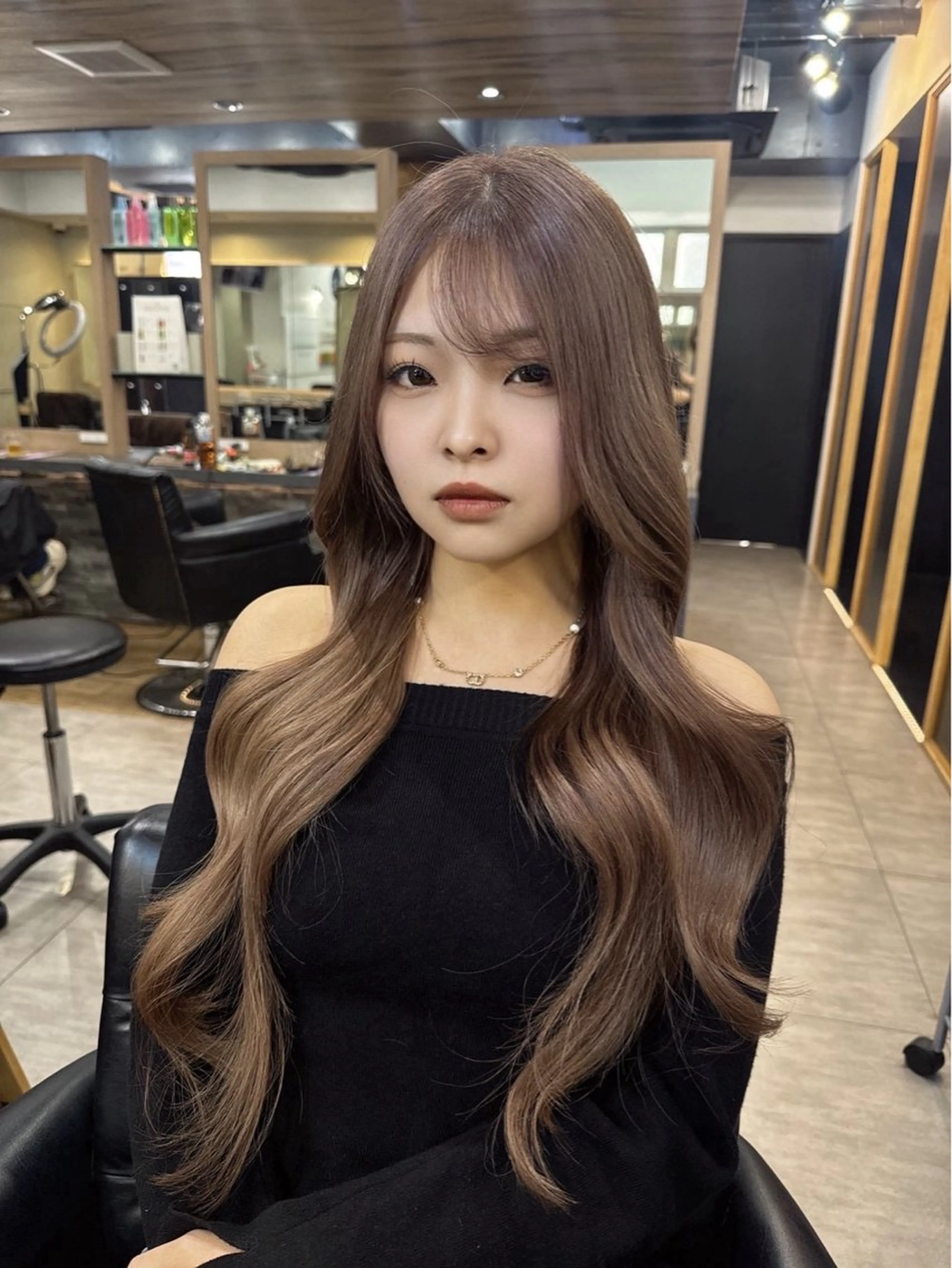 ロング カラー カット ヘアカラー エクステ 横浜/ケアブリーチ /人毛エクステのヘアスタイル