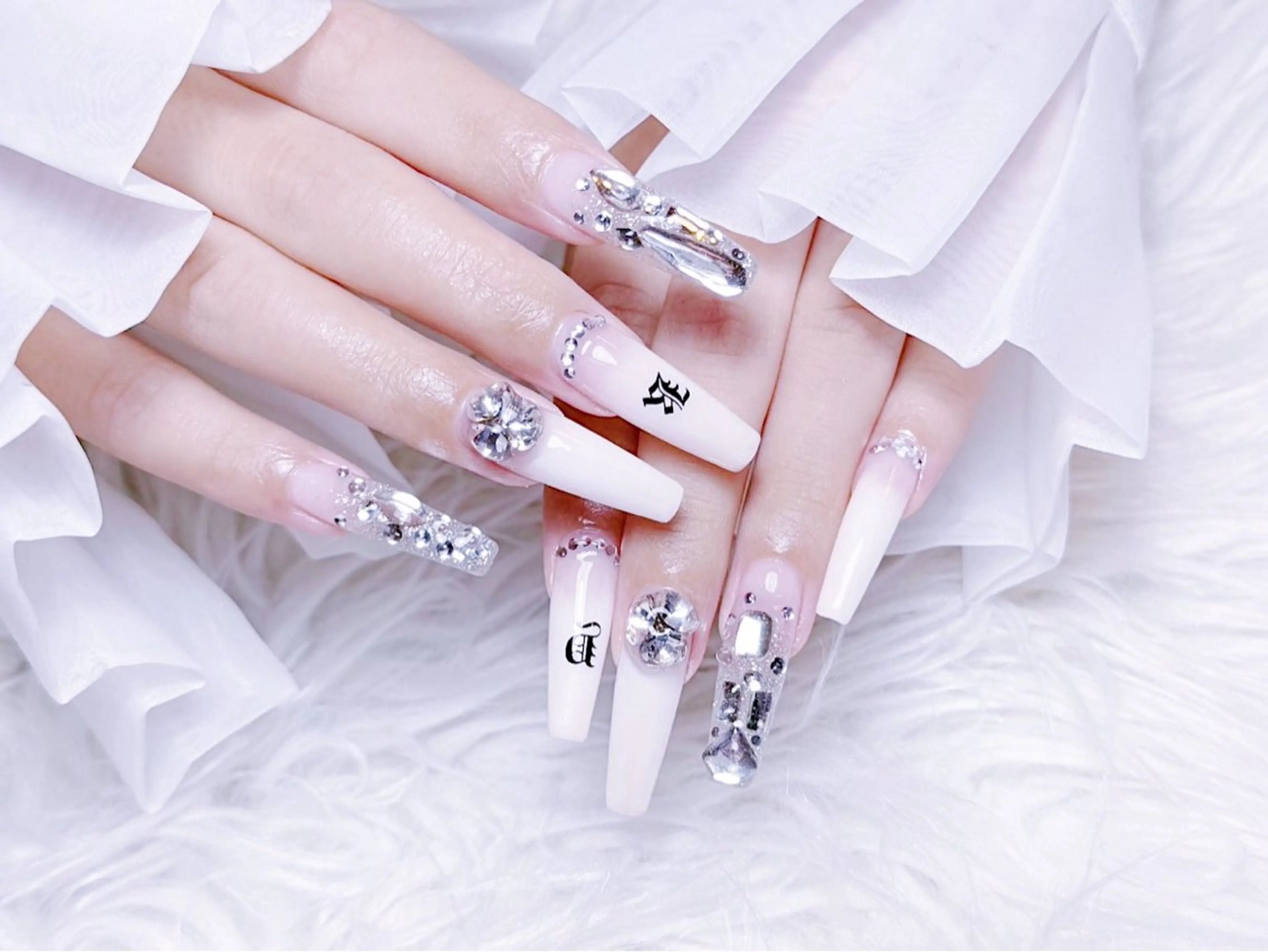 ネイル ハンドネイル NEW NAIL 池袋のネイルデザイン