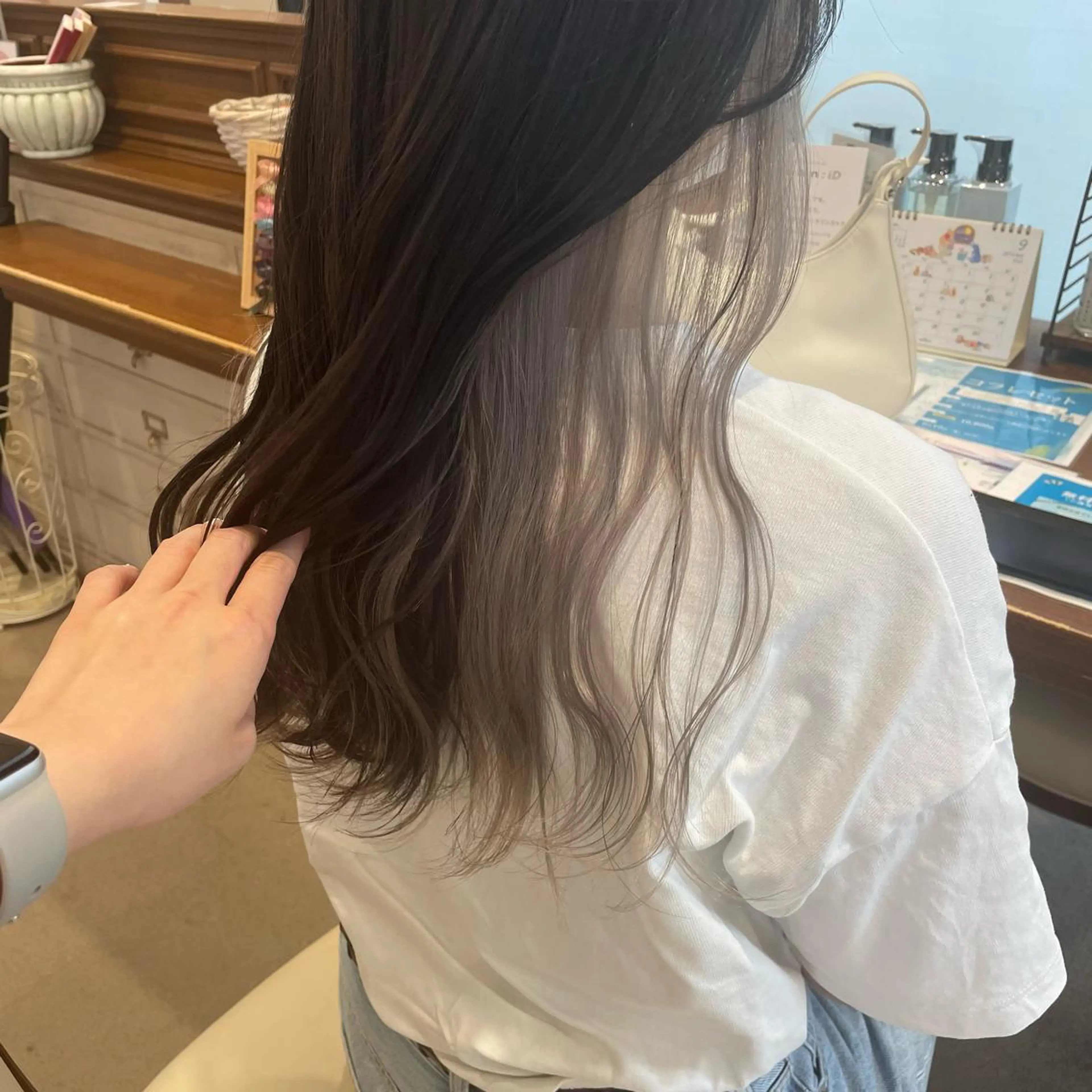 カラー インナーカラー ヘアカラー トリートメント 🍪ﾖｼｲﾊﾙﾈ🍪 ﾗﾍﾞﾝﾀﾞｰｶﾗｰのヘアスタイル