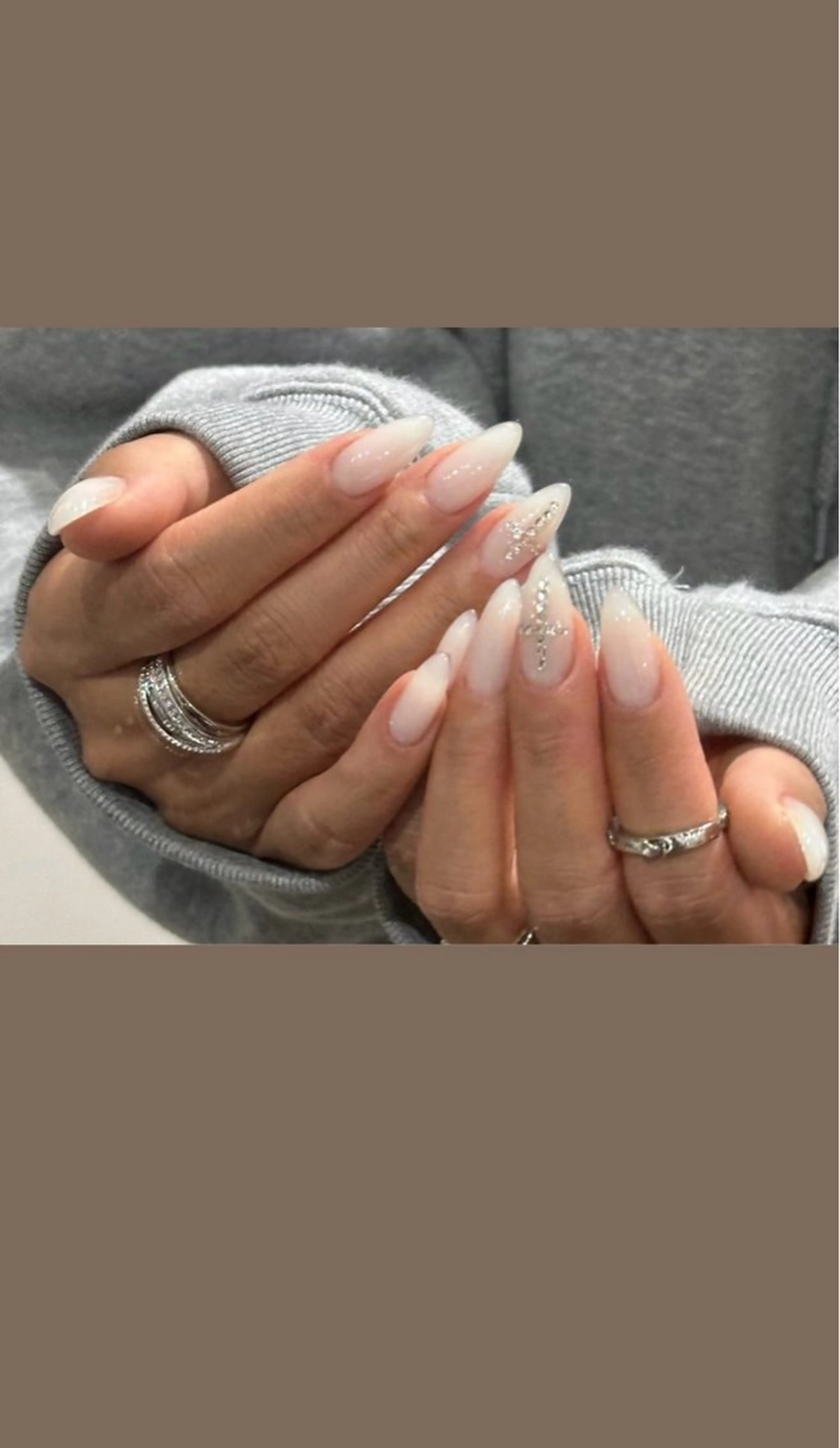 ネイル ハンドネイル コネコネイルサロン モデル用のネイルデザイン