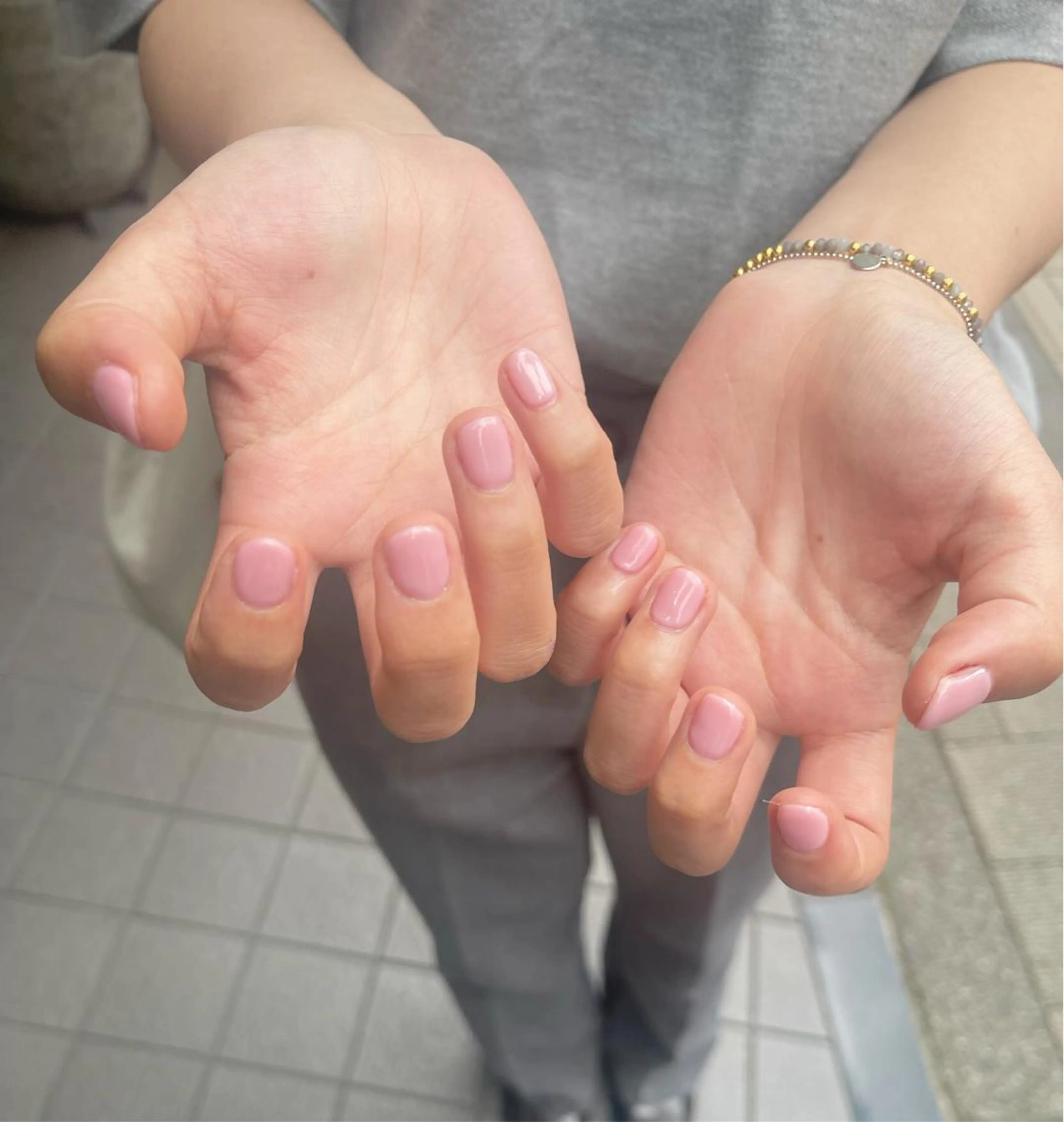 ネイル ワンカラーネイル ぷっくりネイル ano ♡のヘアスタイル