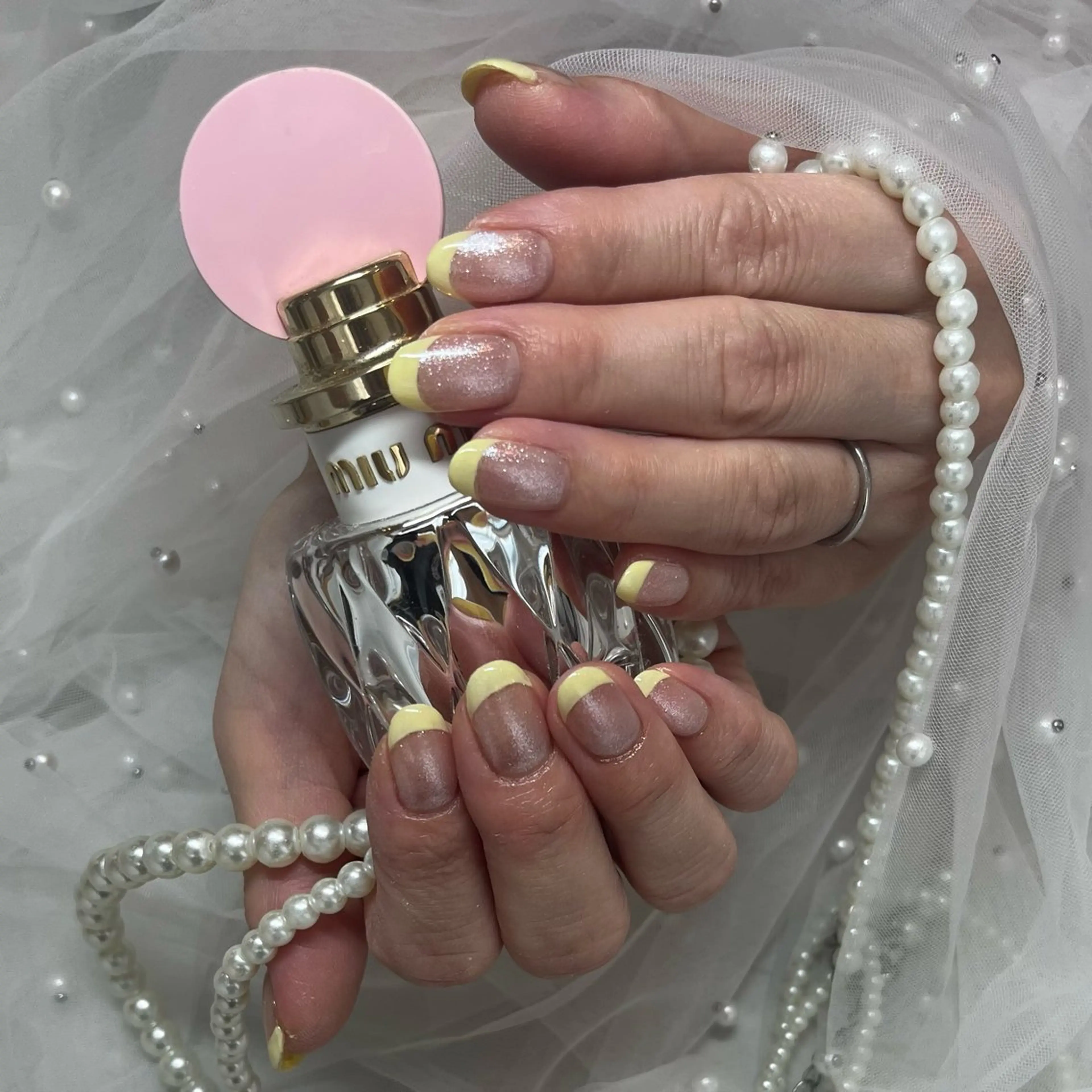 ネイル フレンチネイル 松山 苑夏のネイルデザイン