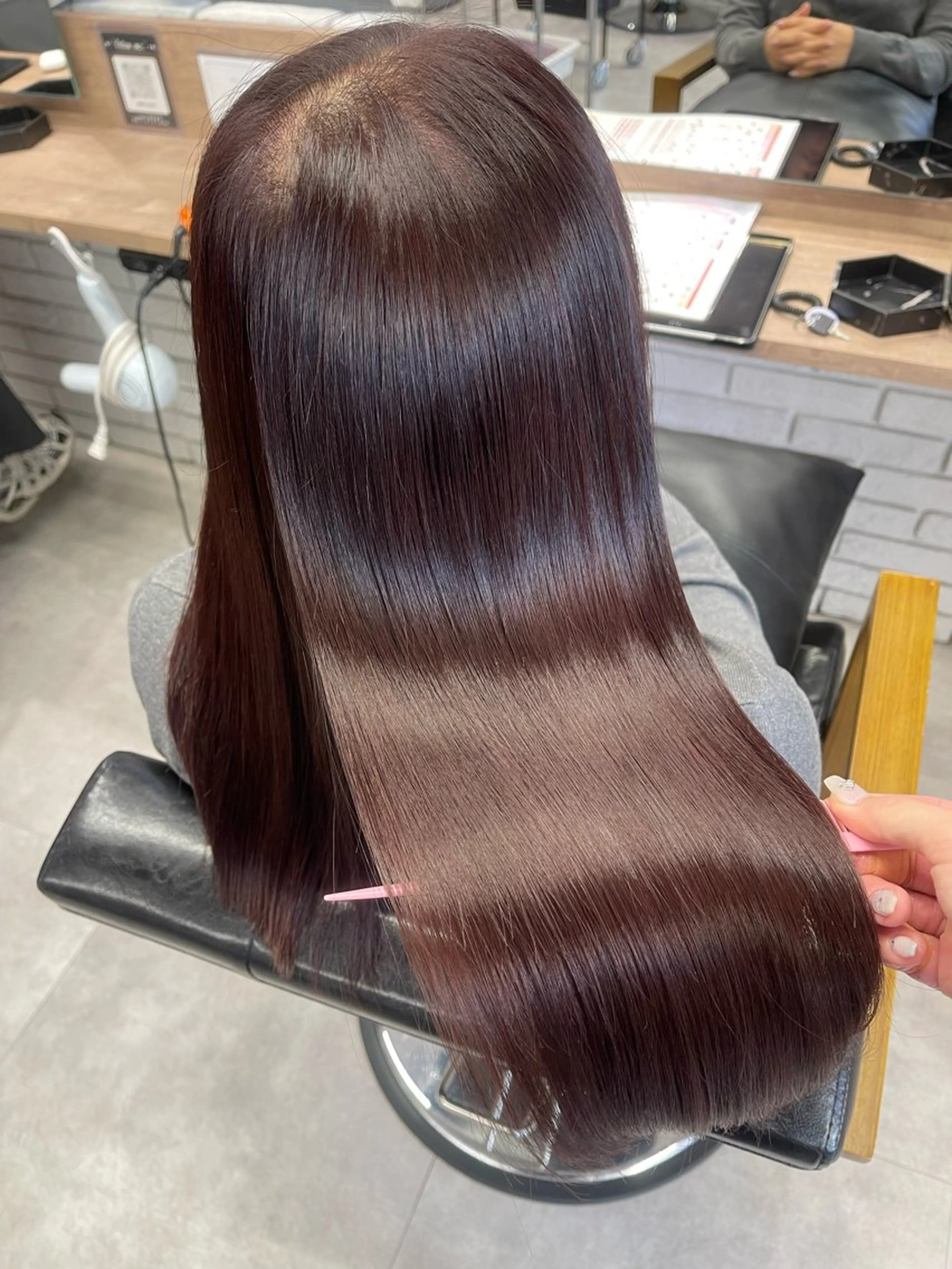 イルミナカラー＋高濃度水素トリートメントの写真