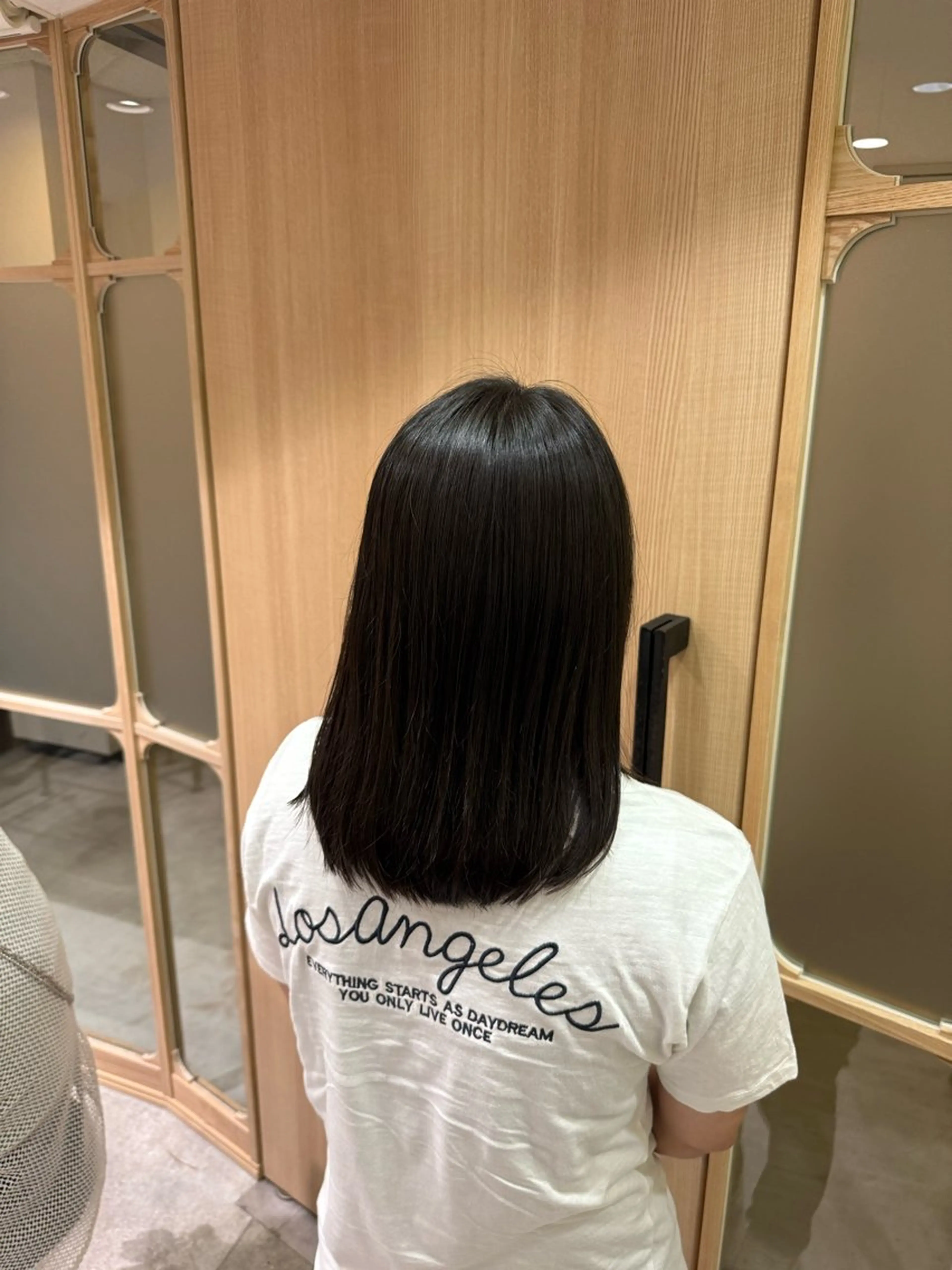 ミディアム MAHAE所属・MAHAE 廣瀬のヘアスタイル