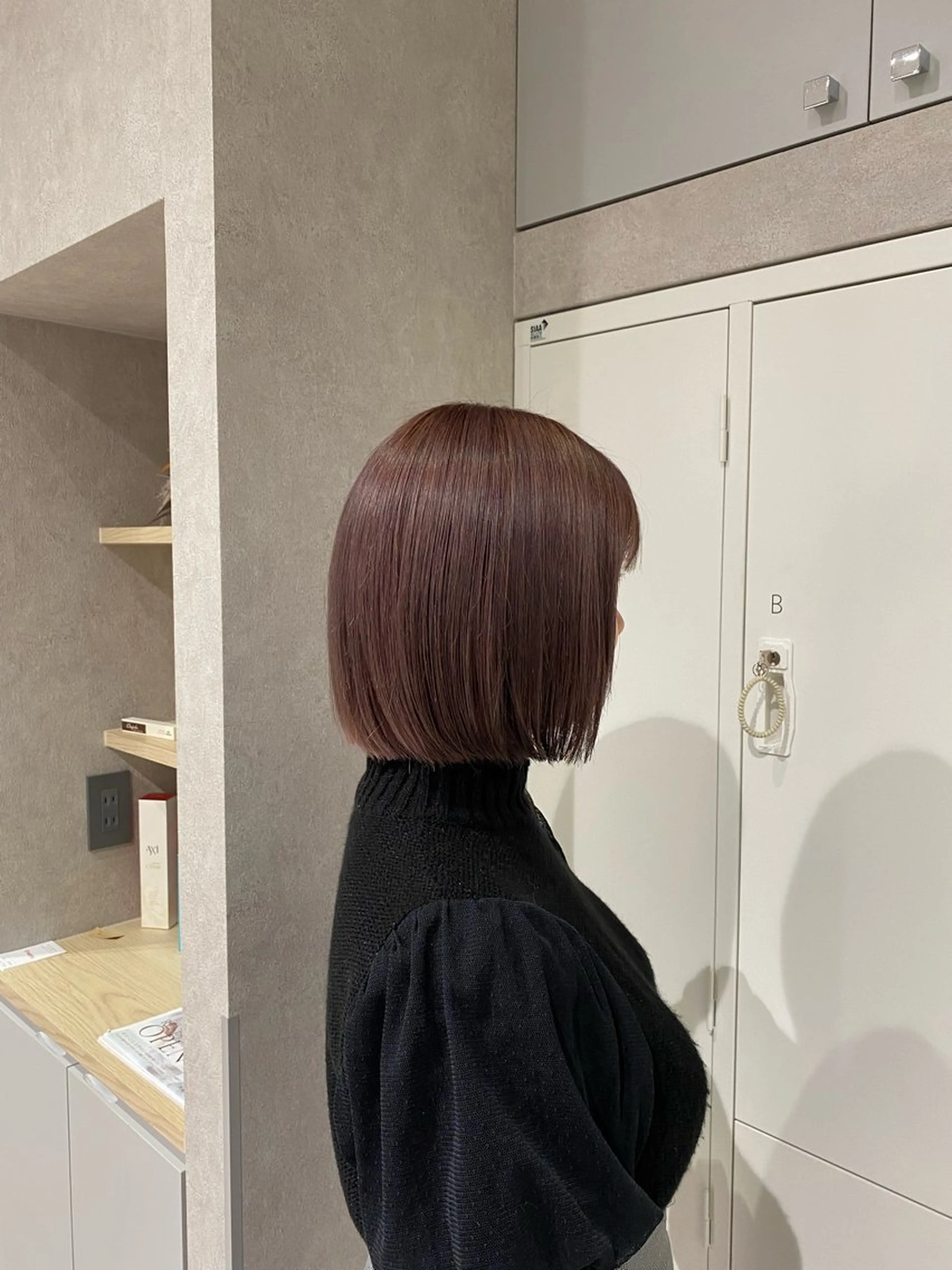 ミディアム カラー ブリーチ ラベンダーカラー ボブ やまぐち まなみのヘアスタイル