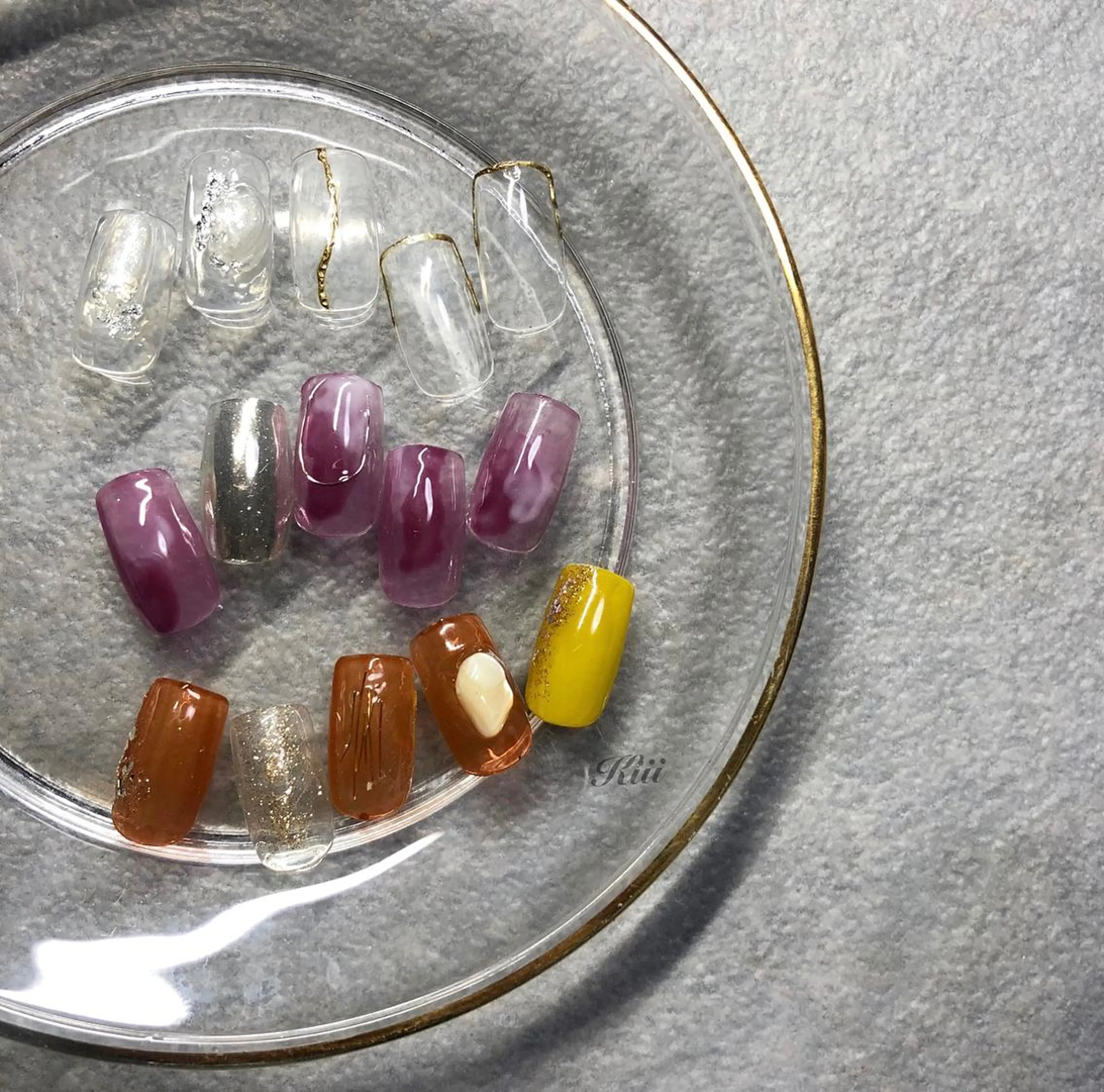 ネイル ハンドネイル フットネイル kiii.__ ✴︎*のネイルデザイン