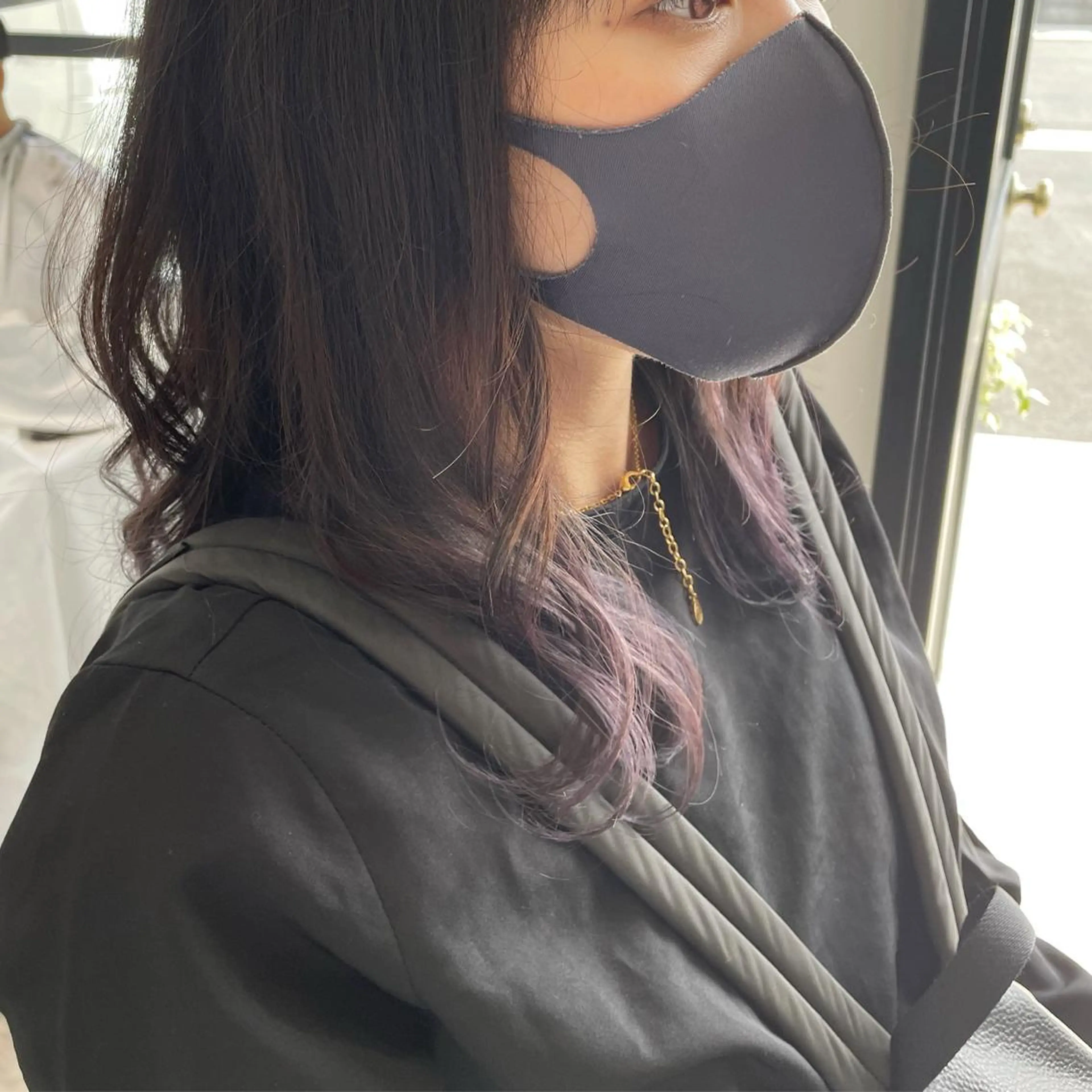 ミディアム 明石 歩樹のヘアスタイル