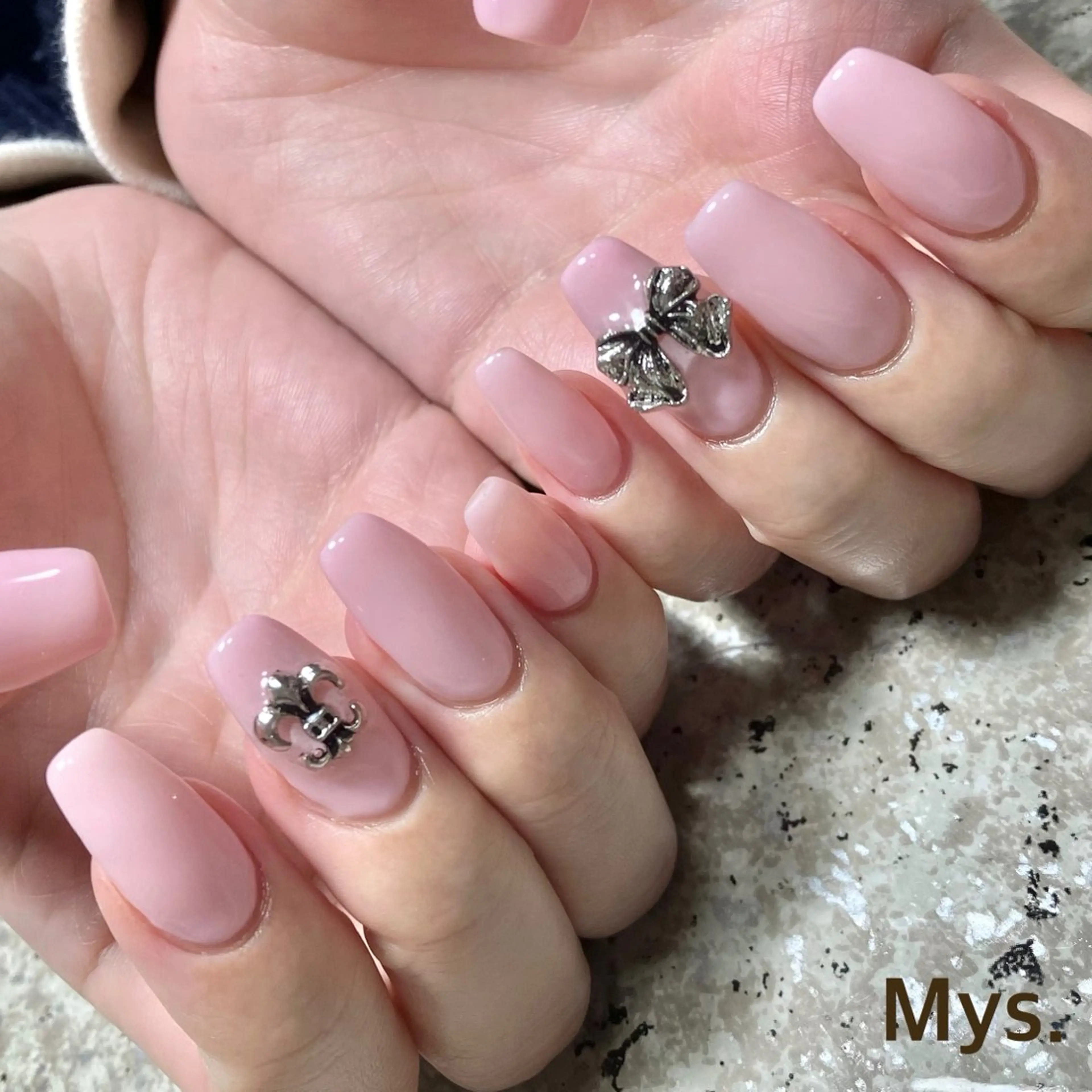 ネイル ハンドネイル Mys. 三上紗紀のネイルデザイン