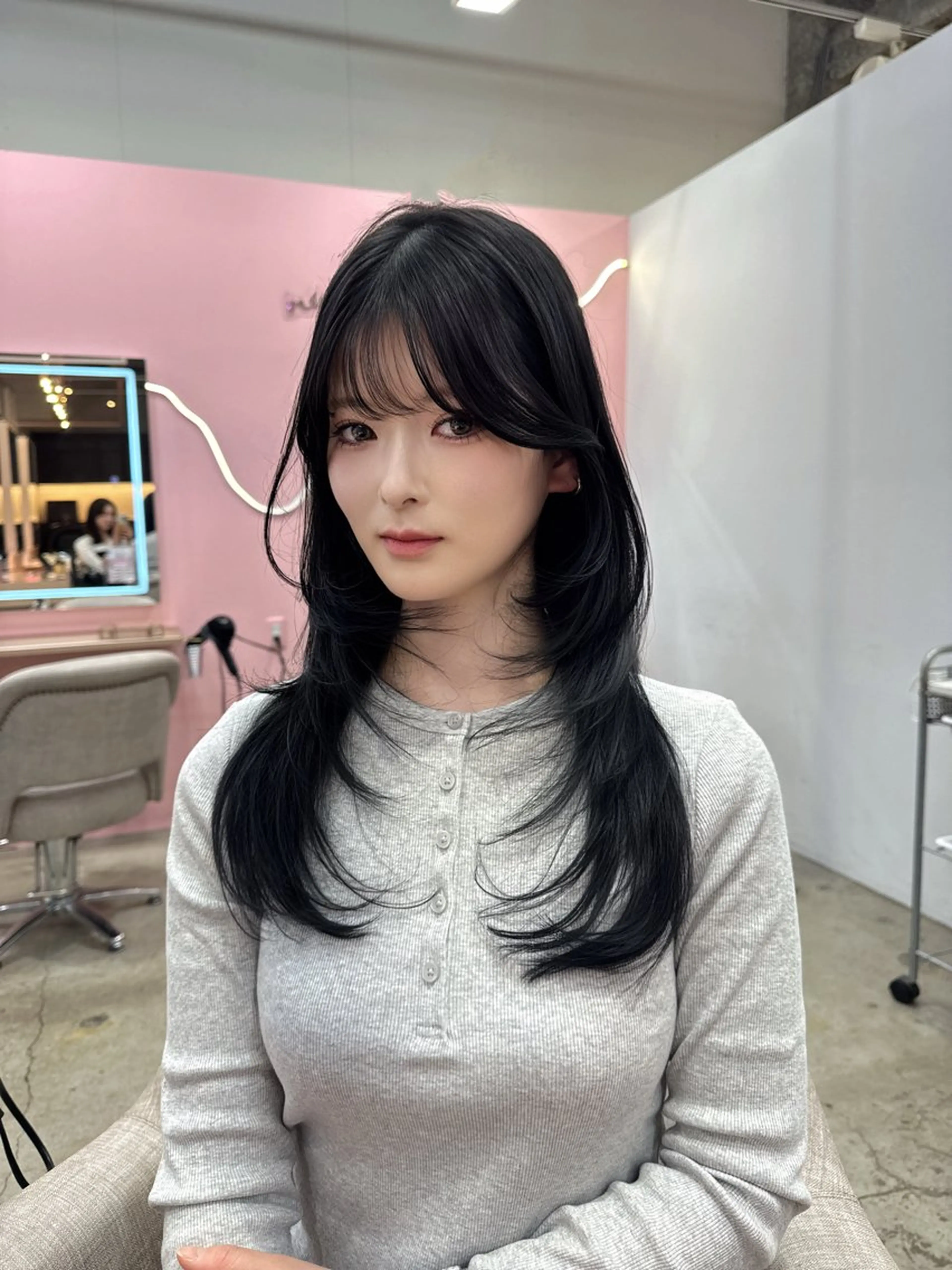 ロング カット ヘアカラー 艶カラー✨レイヤー 𝐚𝐲𝐚𝐤𝐚のヘアスタイル