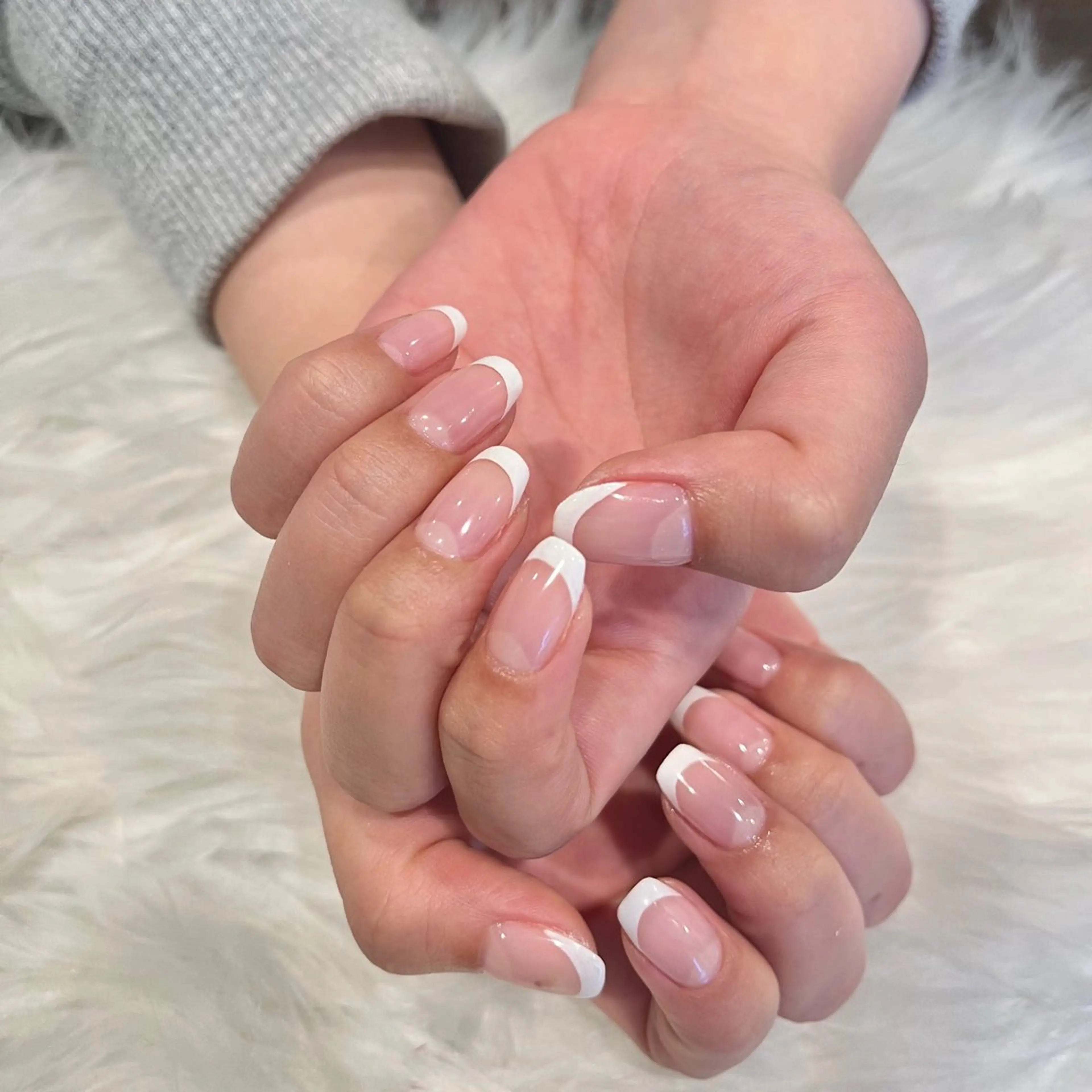 ネイル フレンチネイル スクエアネイル ハンドネイル Nobady_ Kotonoのネイルデザイン