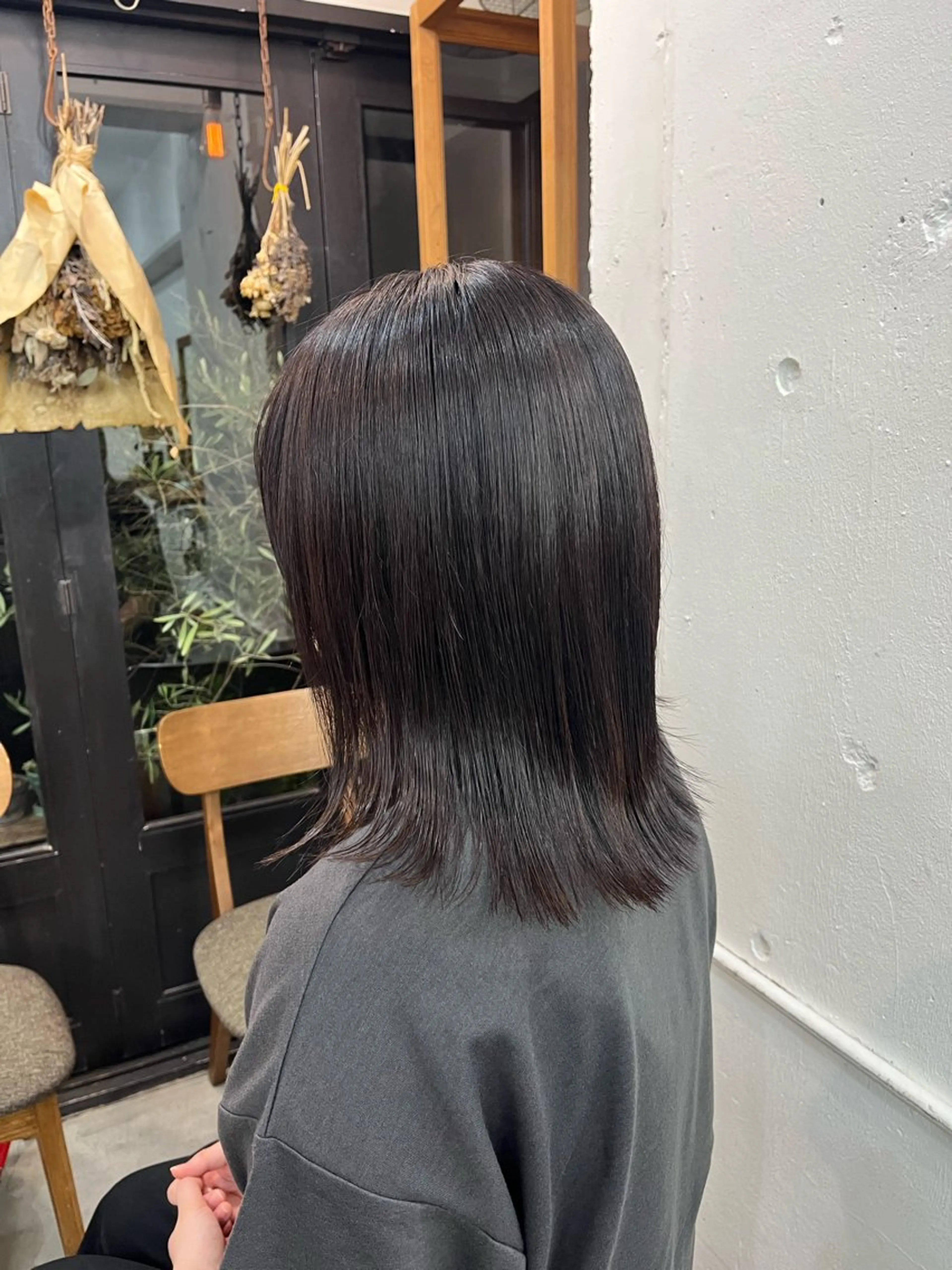セミロング カラー アッシュ ブリーチ 透明感カラー ラベンダーカラー ラベンダーアッシュ カット ヘアカラー トリートメント ayano🫧 《CIEN》のヘアスタイル