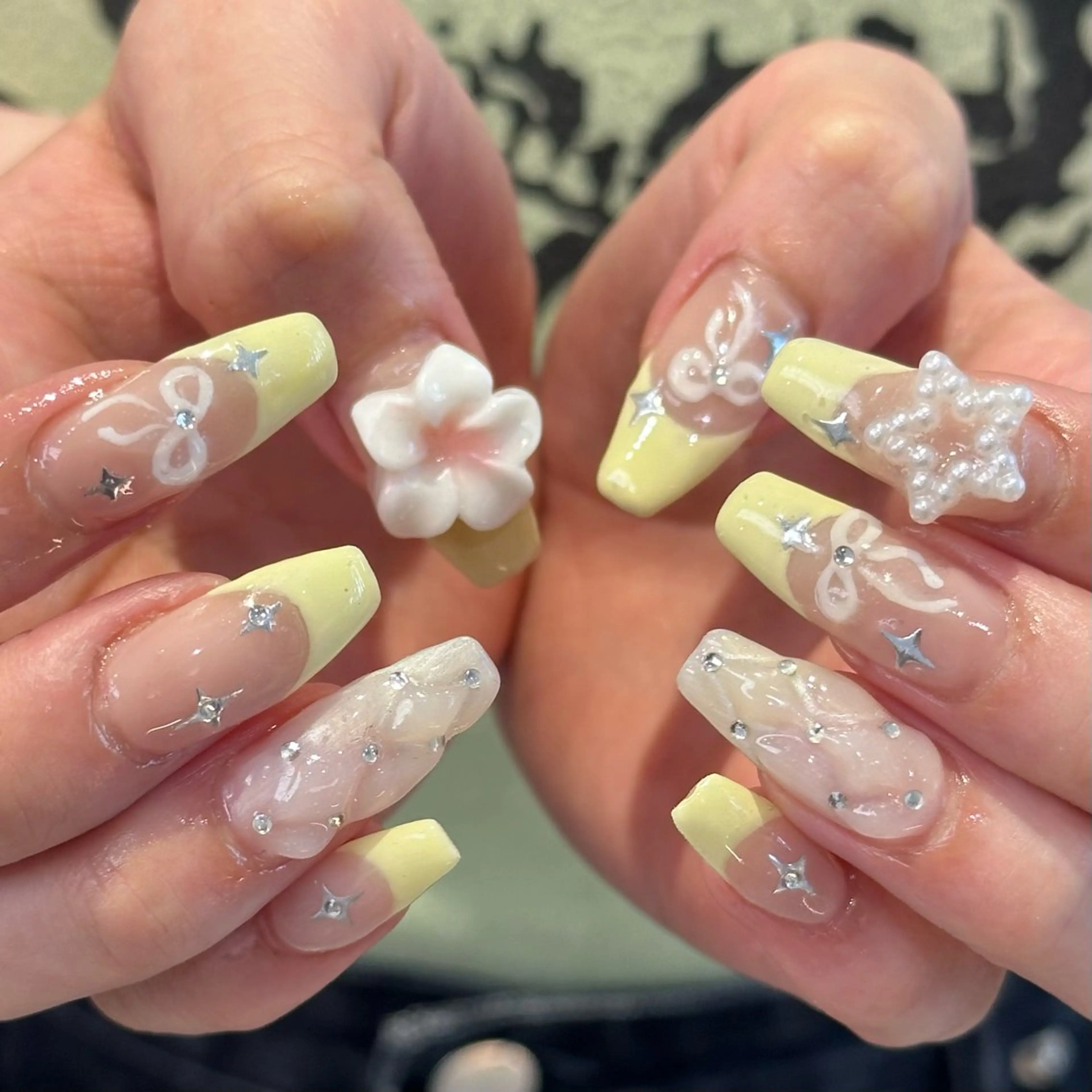 ネイル ハンドネイル 韓国ヘアメンズ・レデ ィース特化ミクのヘアスタイル