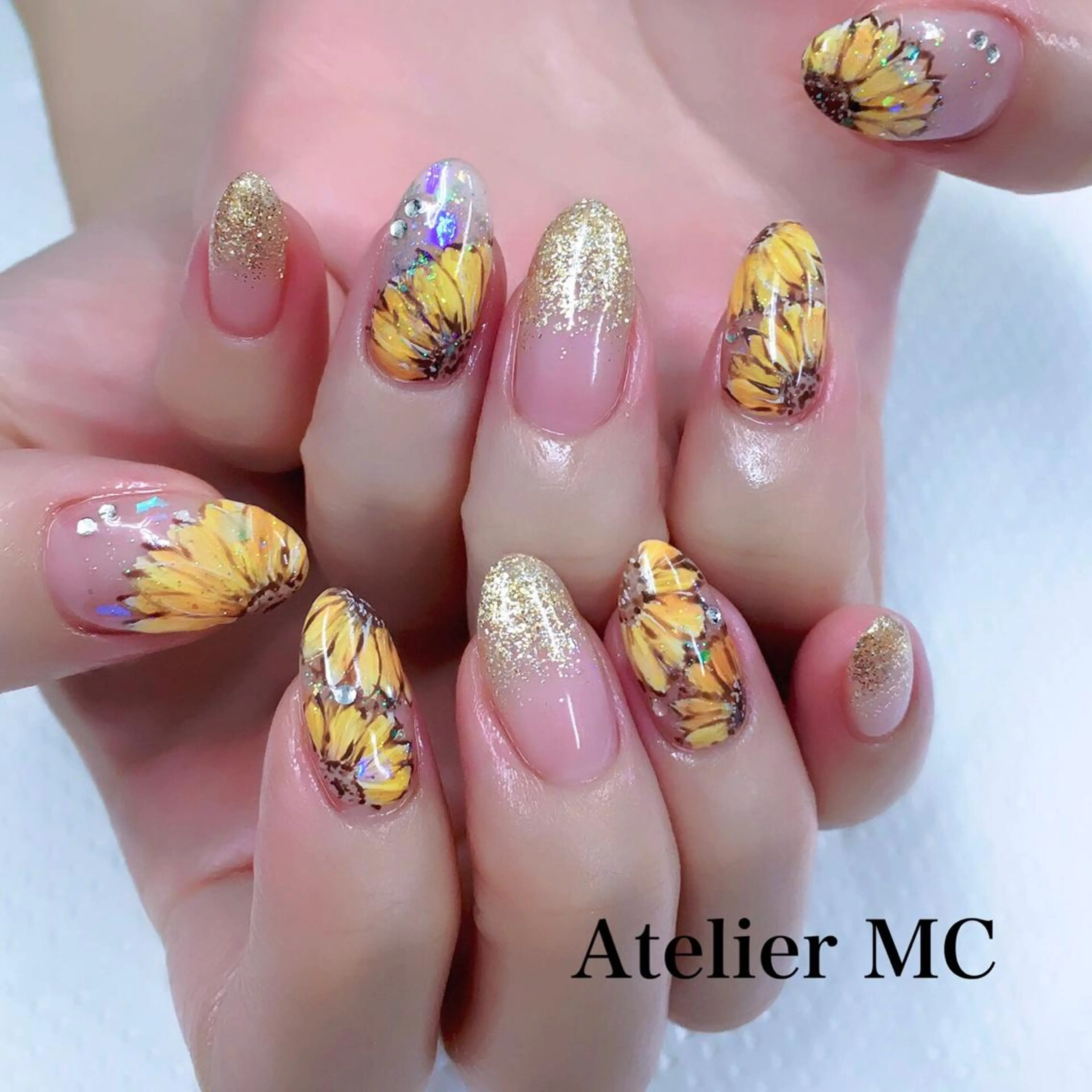 ネイル ハンドネイル アトリエ エムシー 【新富町・東銀座】のネイルデザイン