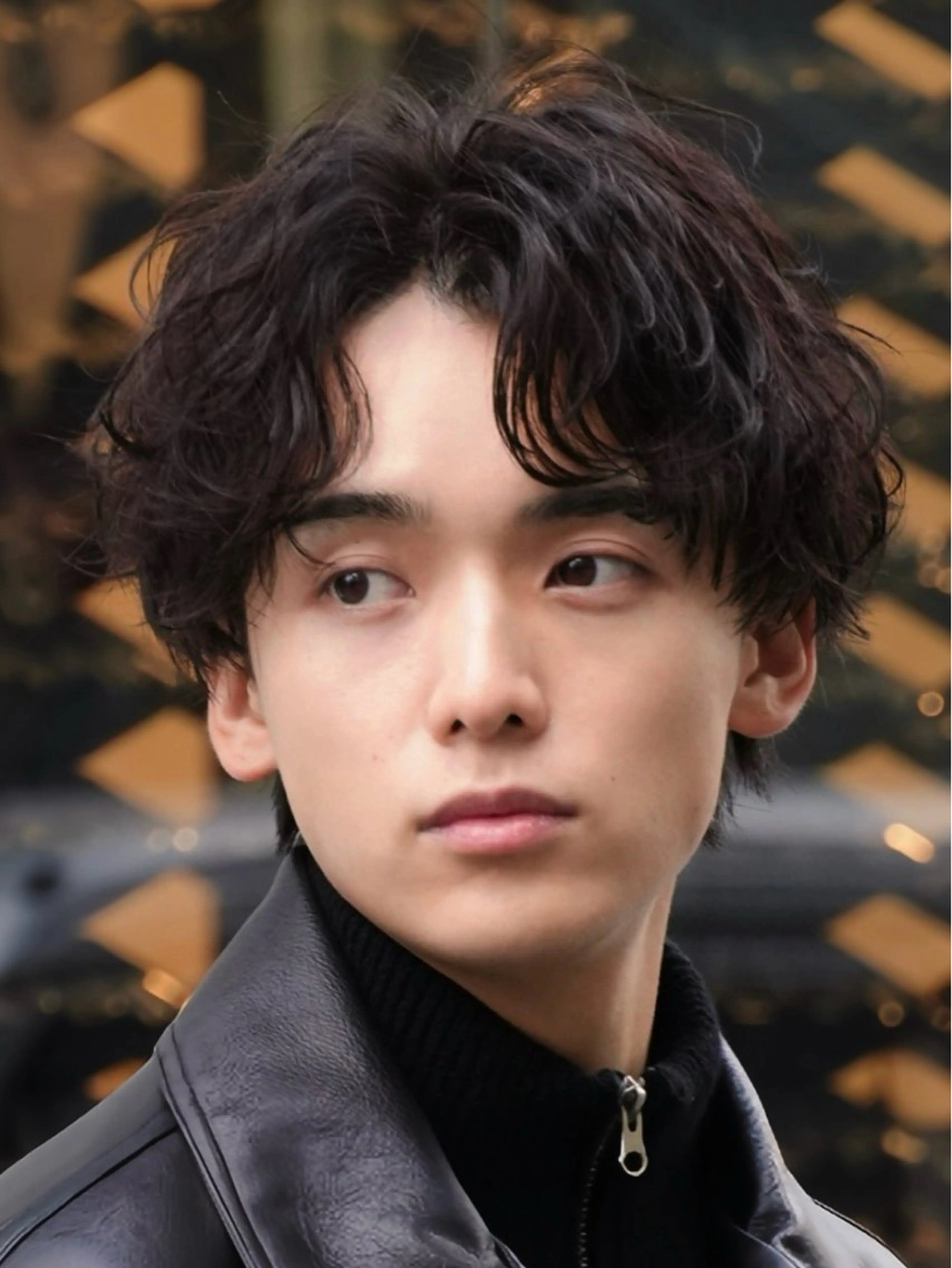 パーマ メンズ 原宿波巻きスパイラル パーマTOSHIのヘアスタイル