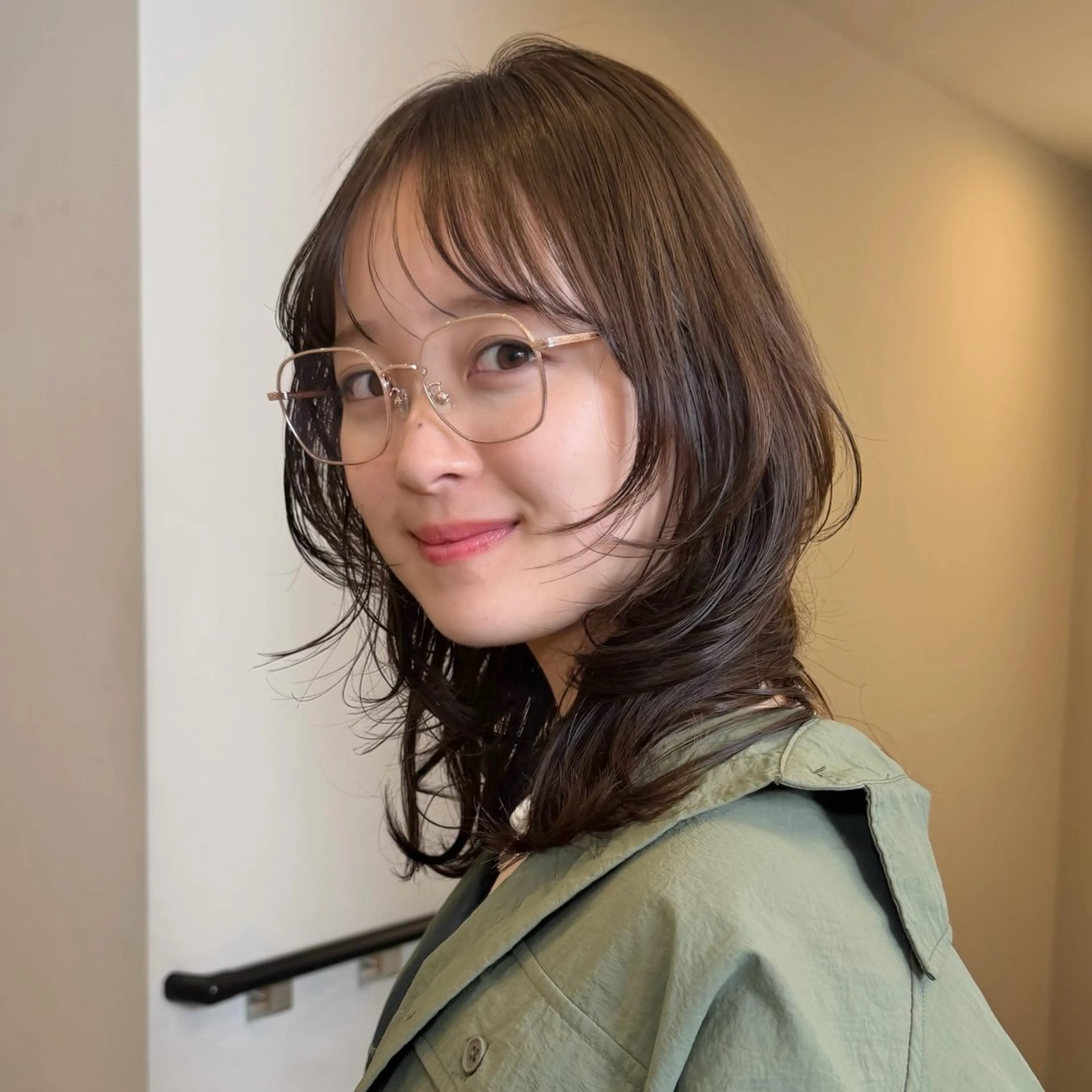 ミディアム カラー SAKI 新宿のヘアスタイル