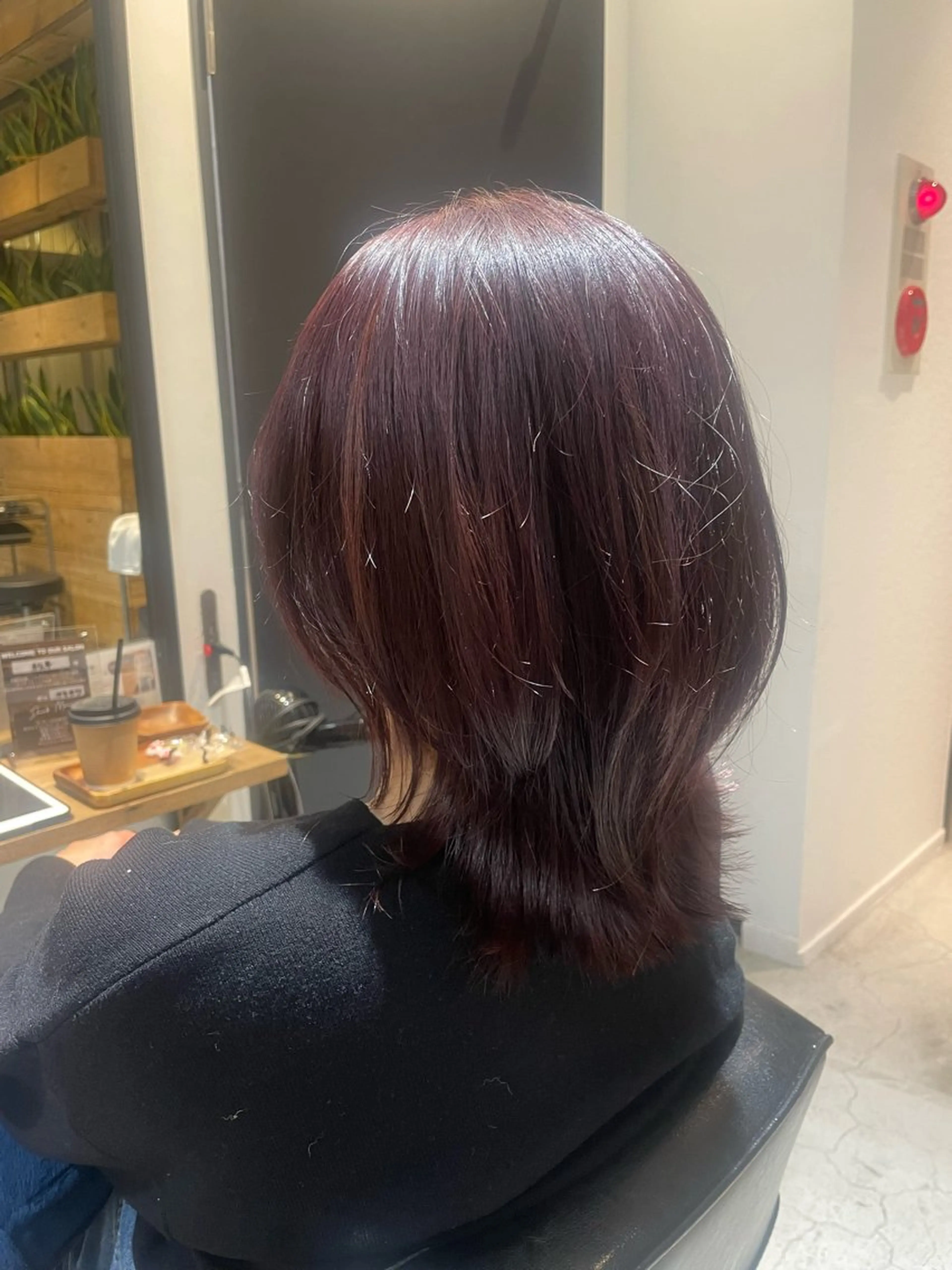 ミディアム くびれヘア 顔周りカット レイヤーカット 平塚/透明感カラー/ 湘南/結花のヘアスタイル