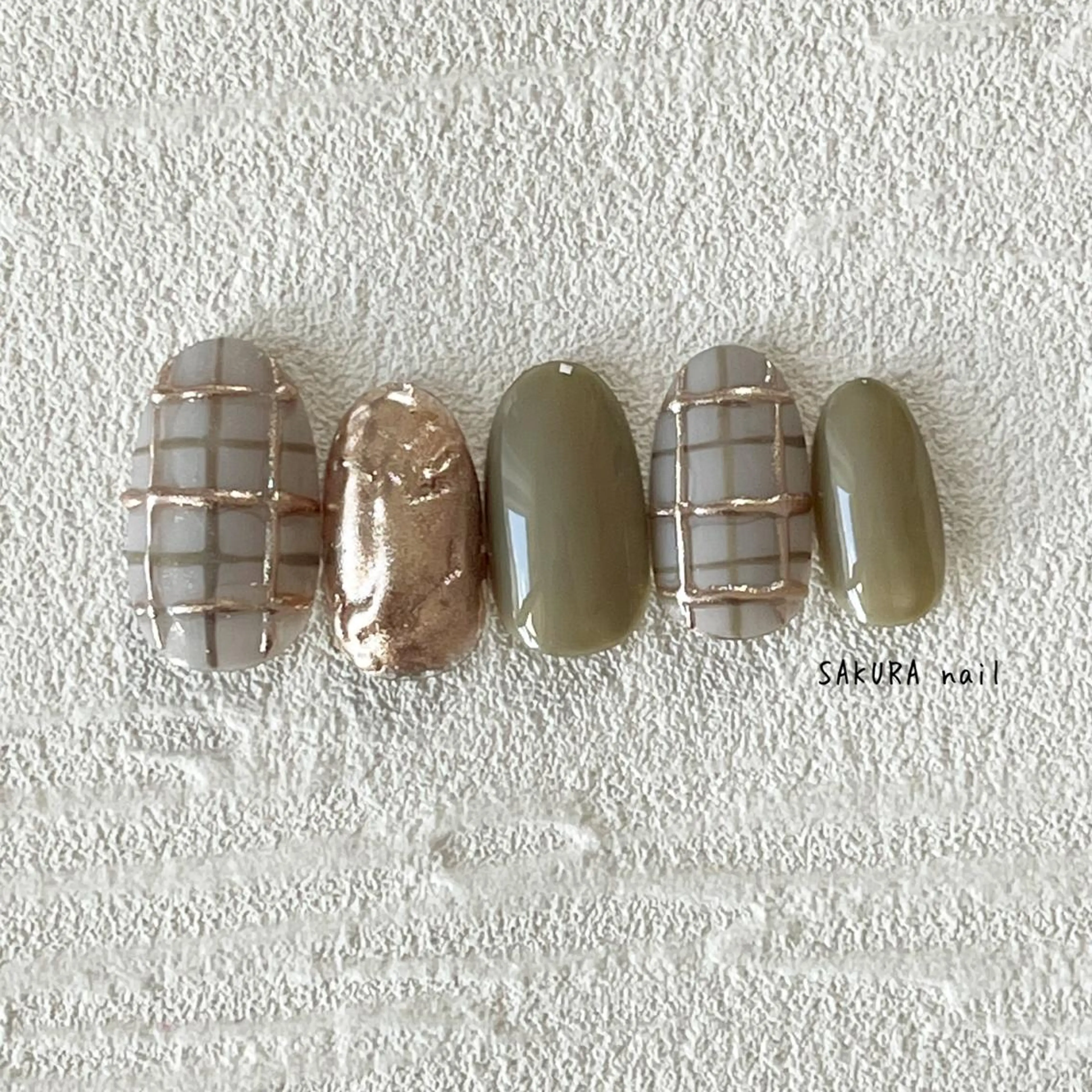 ネイル ミラーネイル ハンドネイル SAKURA nailのネイルデザイン