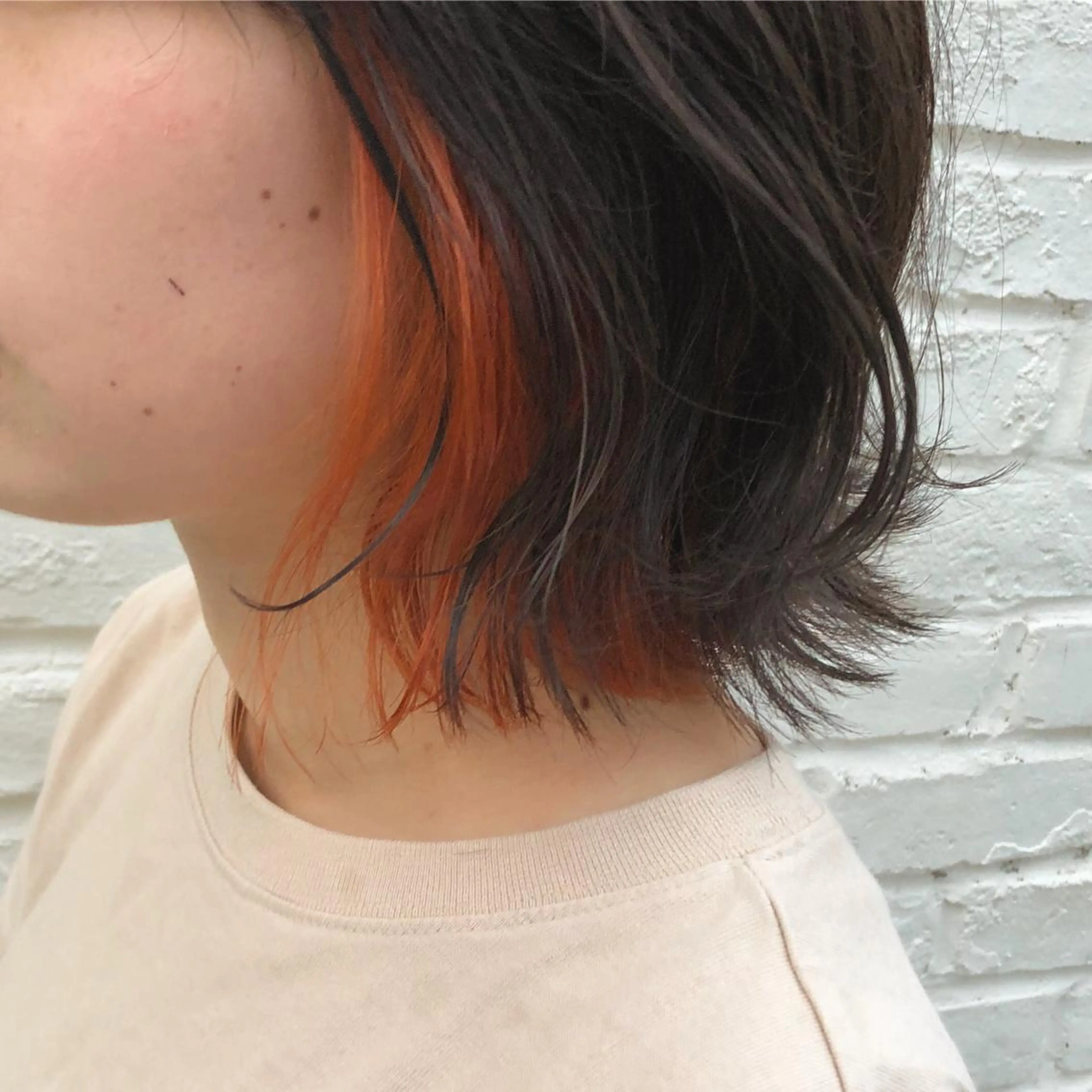 カラー グレージュ オレンジ レイヤーカット 古川洋之のヘアスタイル