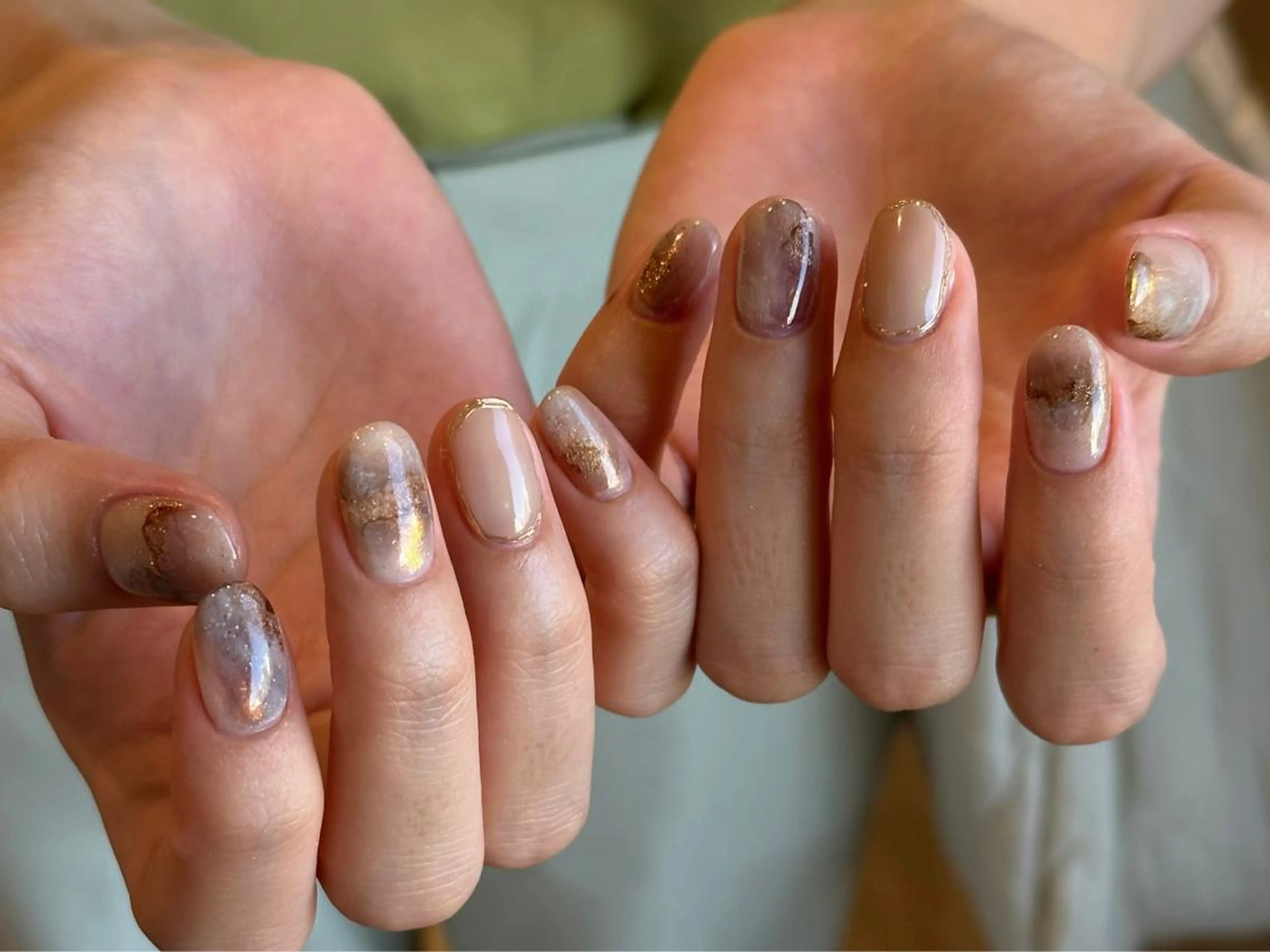 ショート カラー パーマ ヘアアレンジ メンズ キッズ ネイル マツエク・マツパ アイブロウ ハンドネイル ar. harajukuのネイルデザイン