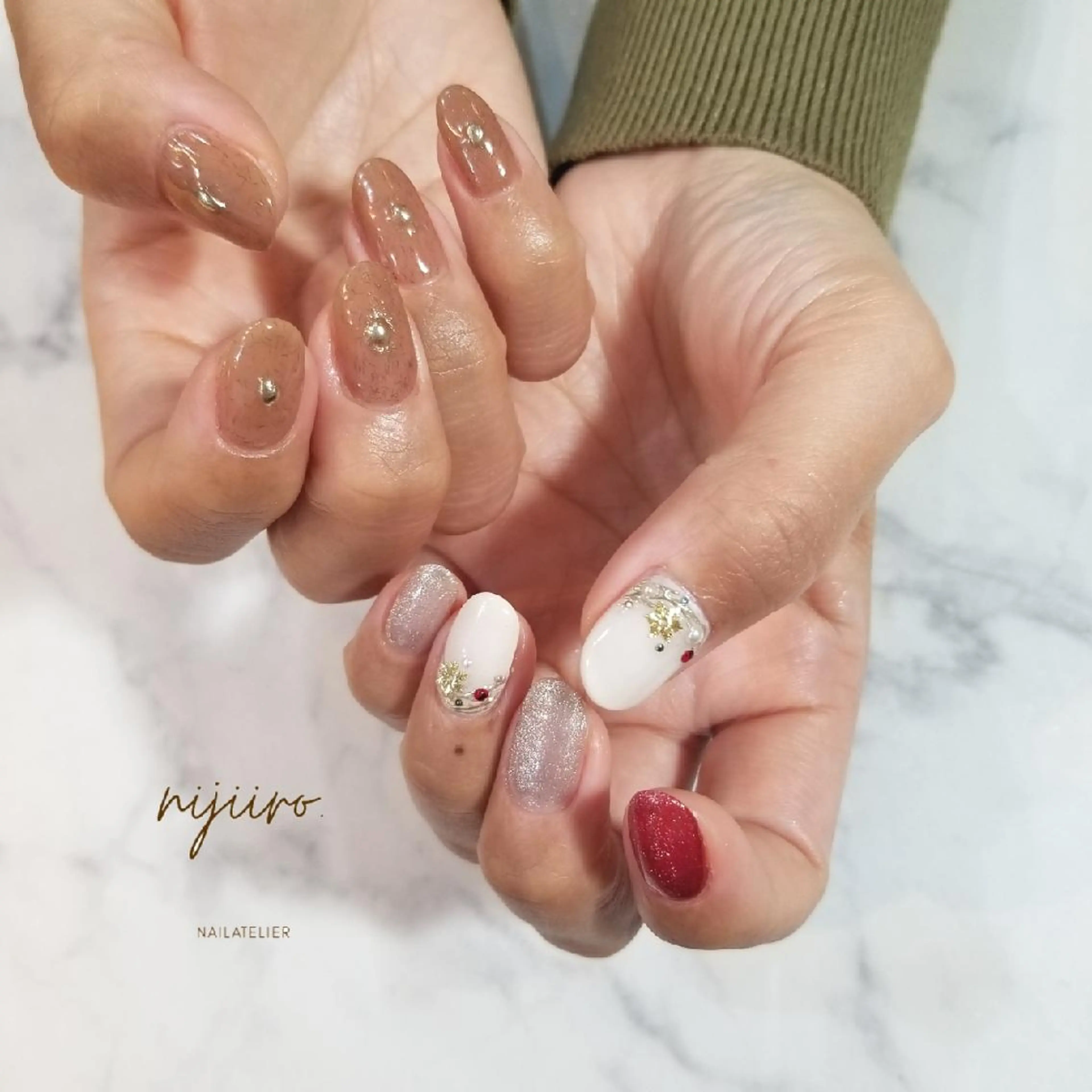 ネイル ハンドネイル nijiiro🌈 サトウのネイルデザイン