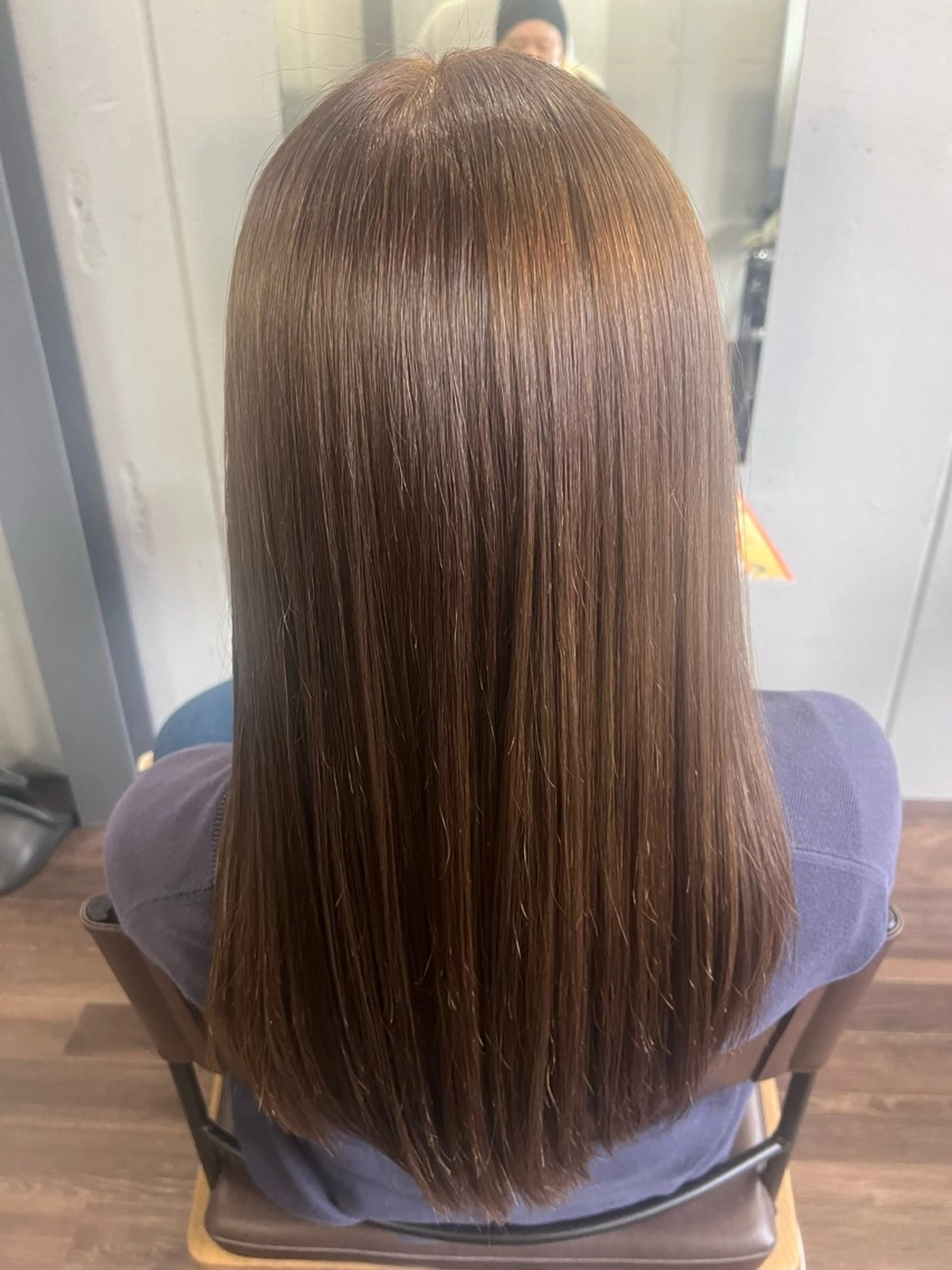 ロング カラー デザインカラー ハイライトカラー ハイトーンカラー ハイライト ヘアカラー terra🌈大久保 睦美のヘアスタイル