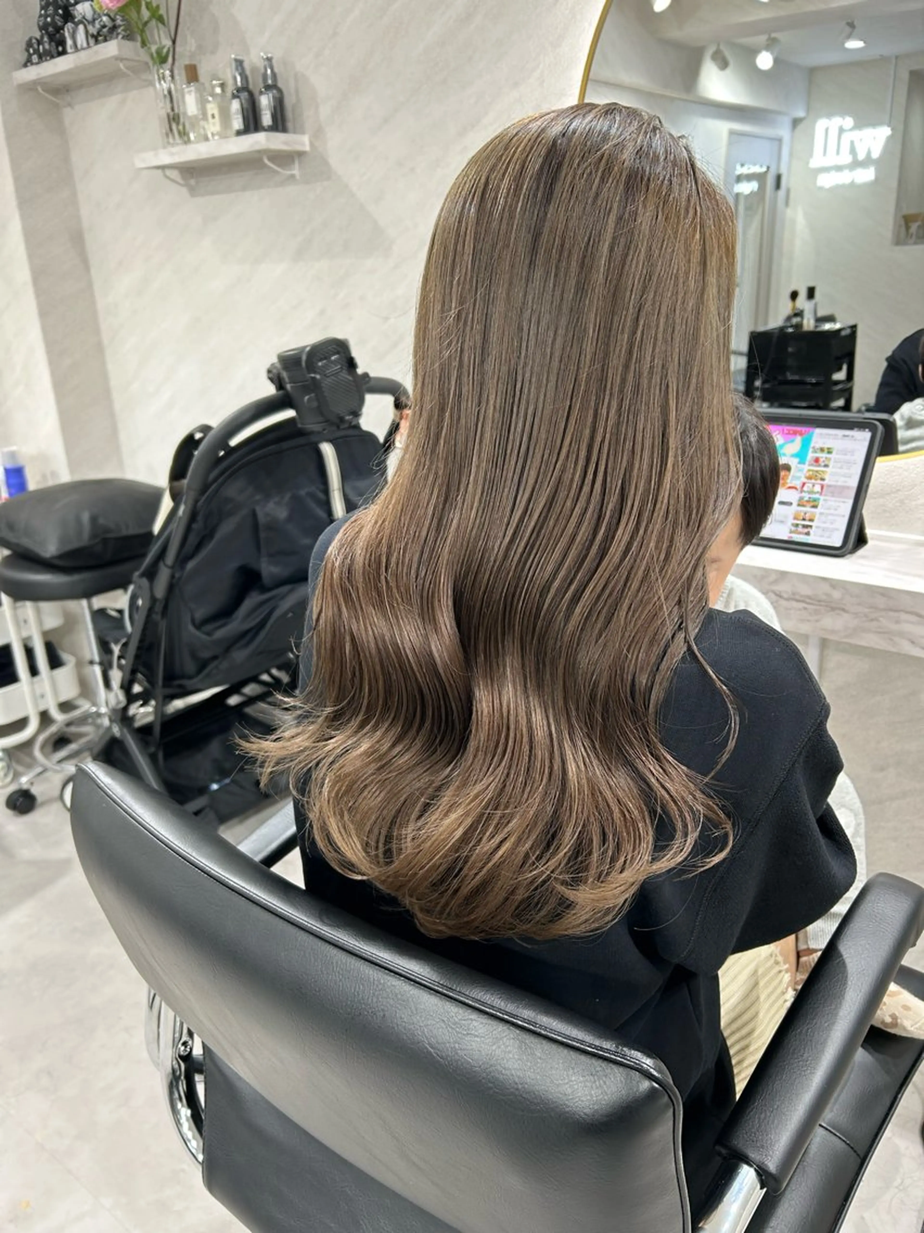 ロング カラー カット ヘアカラー トリートメント 髪質改善will hairdesignのヘアスタイル