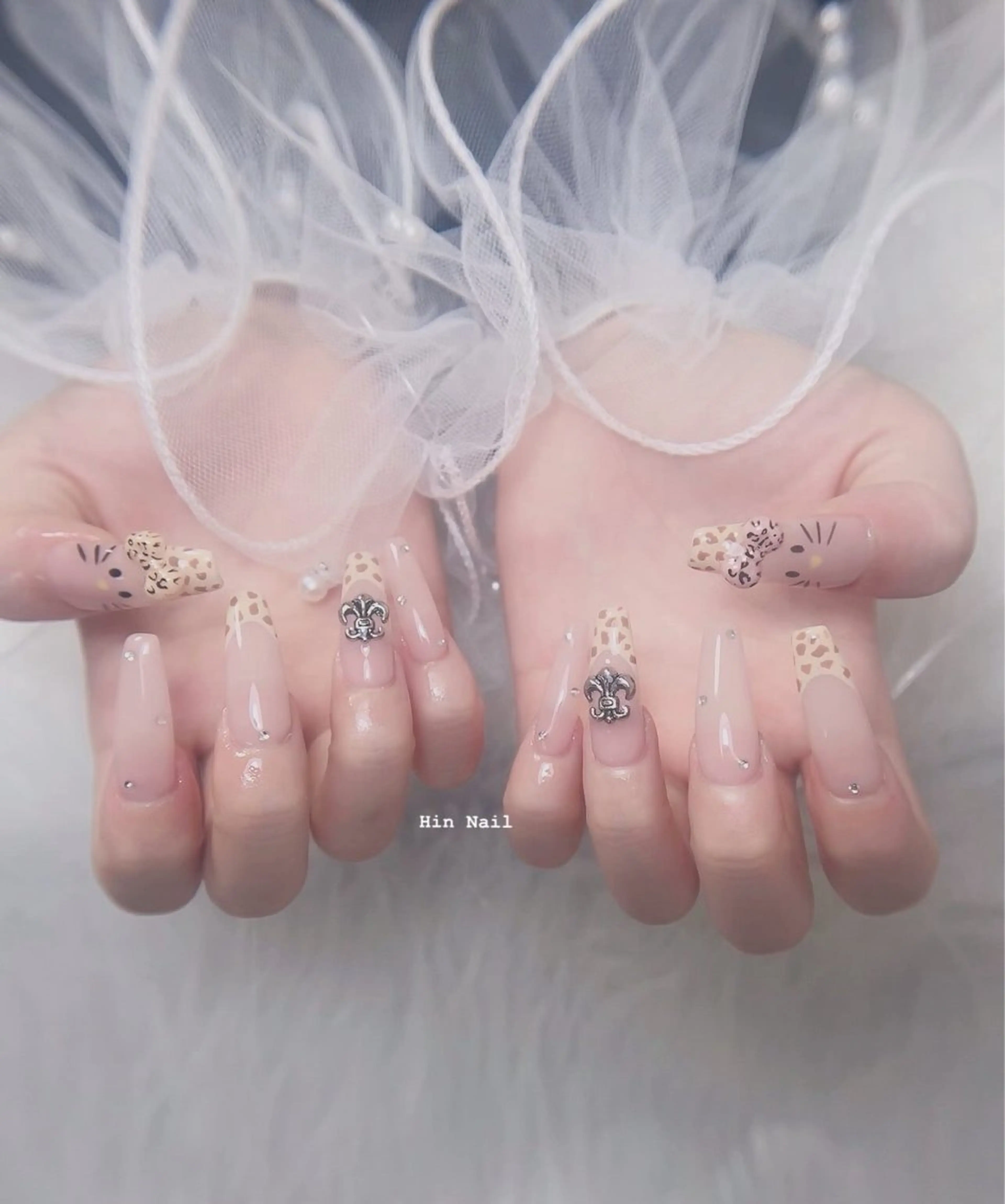ネイル HIN NAILのネイルデザイン