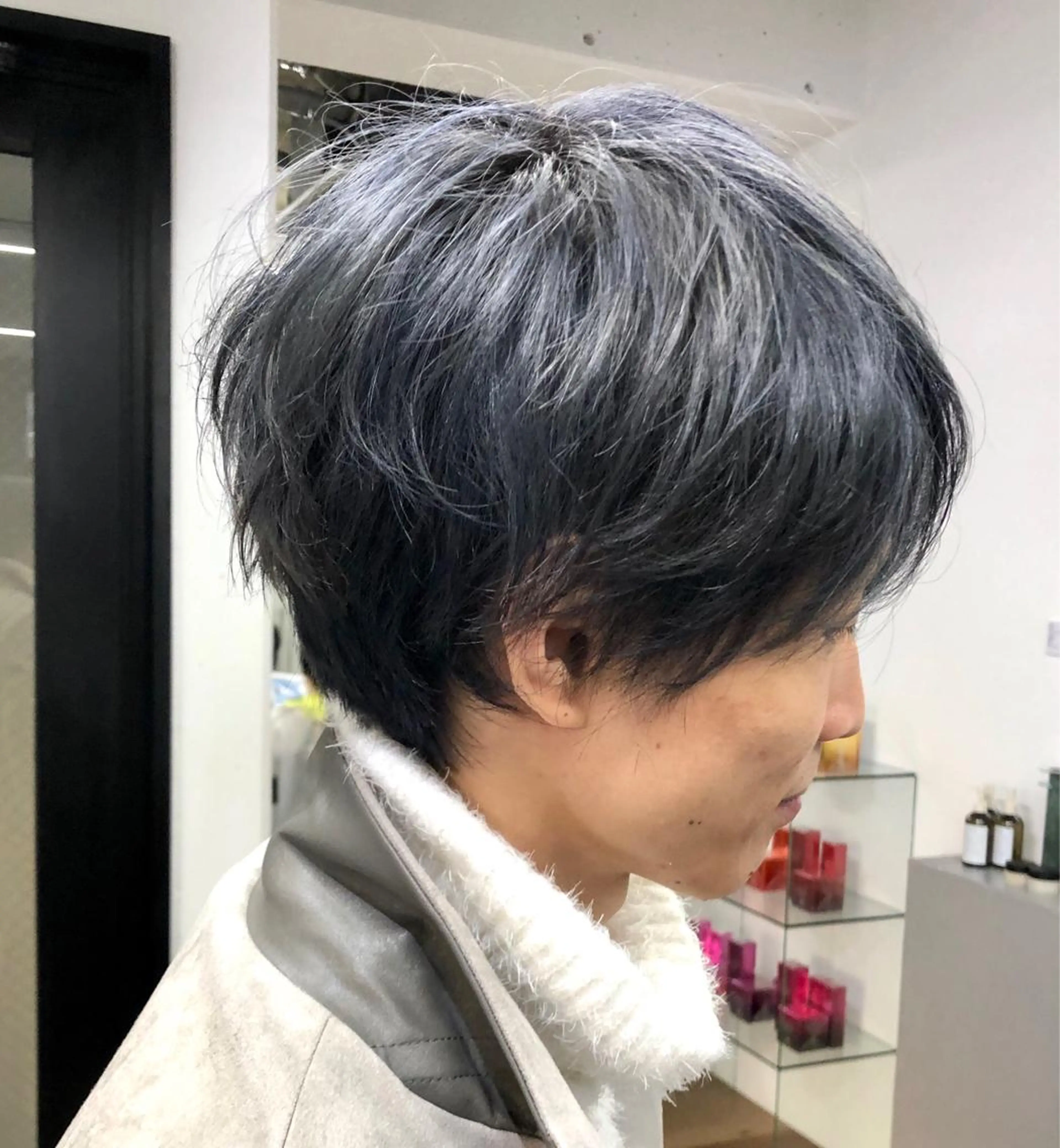 ミディアム カラー 難波/心斎橋/ボブ/ 髪質改善/ハイトーンのヘアスタイル