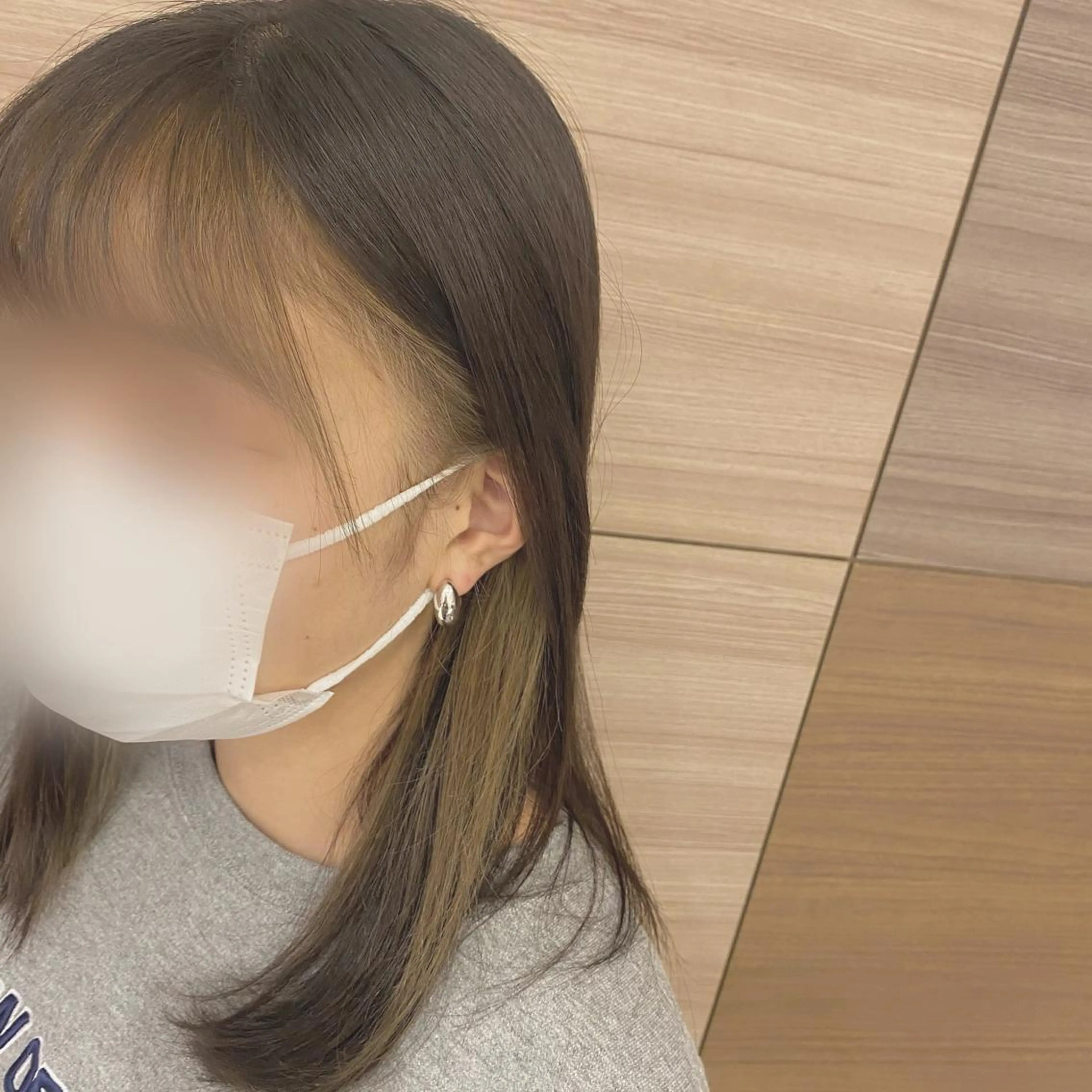 セミロング カラー ベージュカラー ブリーチ イヤリングカラー 横浜/韓国/レイヤー カット/ユイナ🎀のヘアスタイル