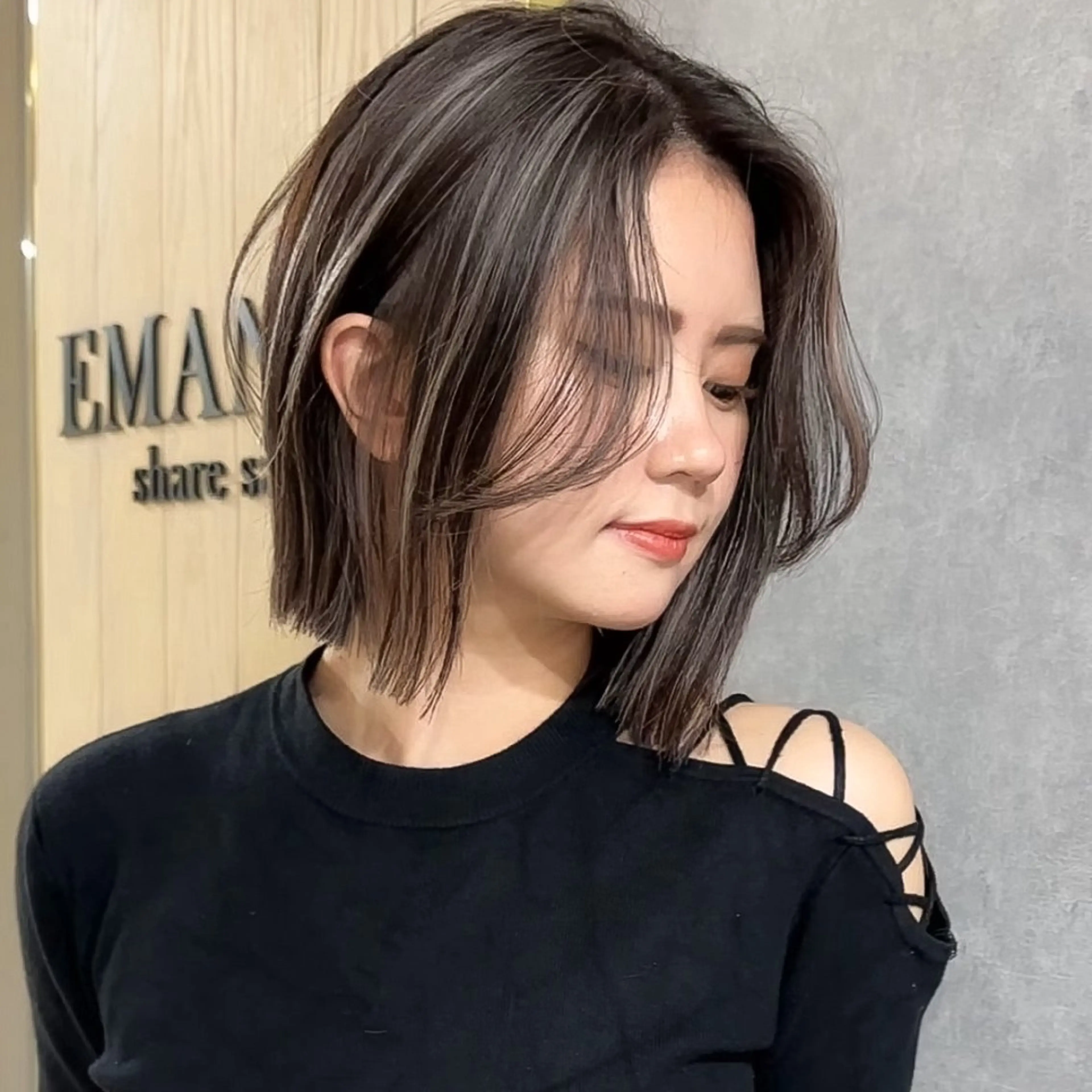 ショート カラー レイヤーカット ショートオタク ❣️Genkiのヘアスタイル