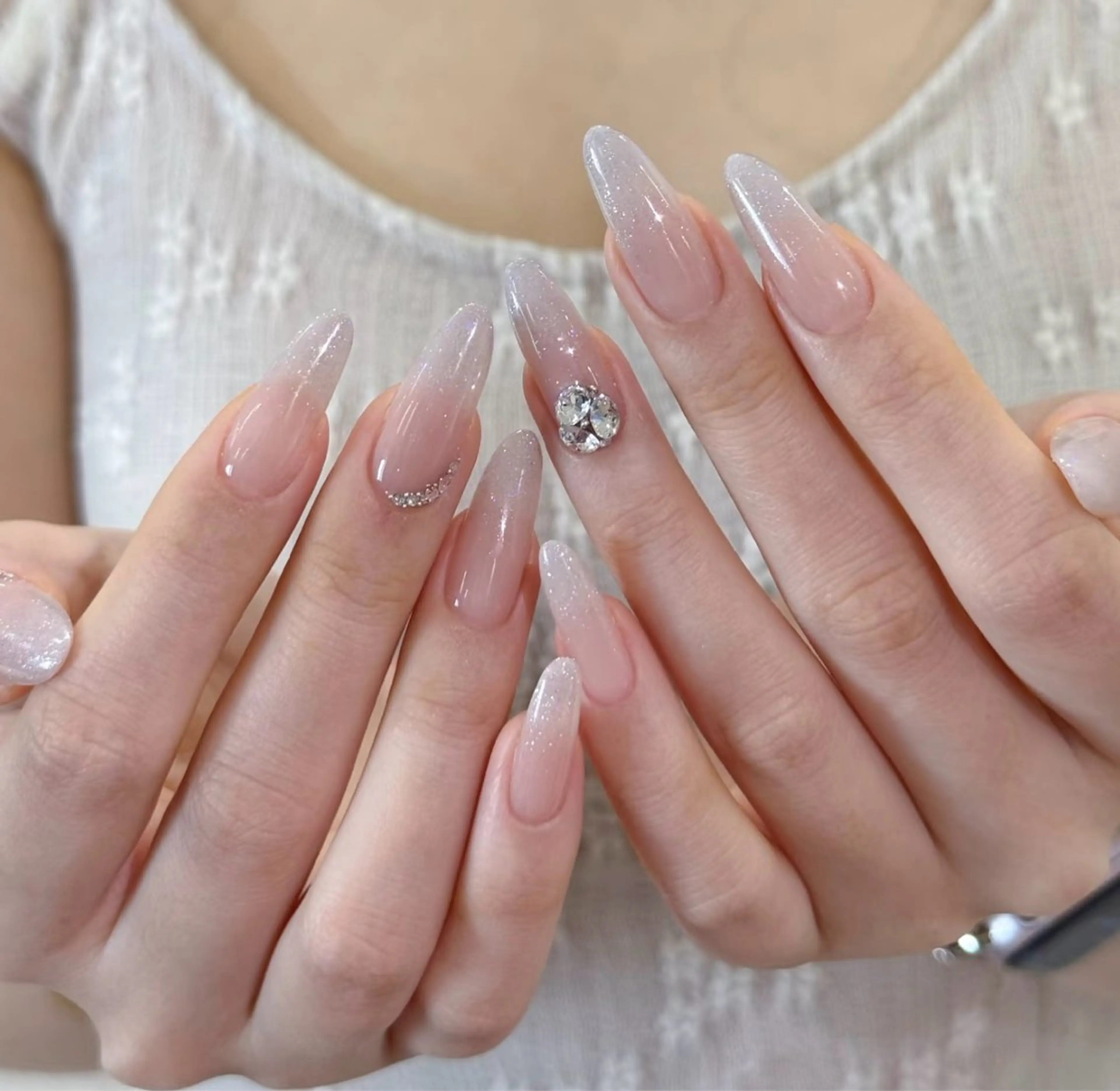 ネイル 桜ネイル フットネイル フレンチネイル グラデーション 氷ネイル・うるうるネイル ハンドネイル Lynn_ Nailのネイルデザイン