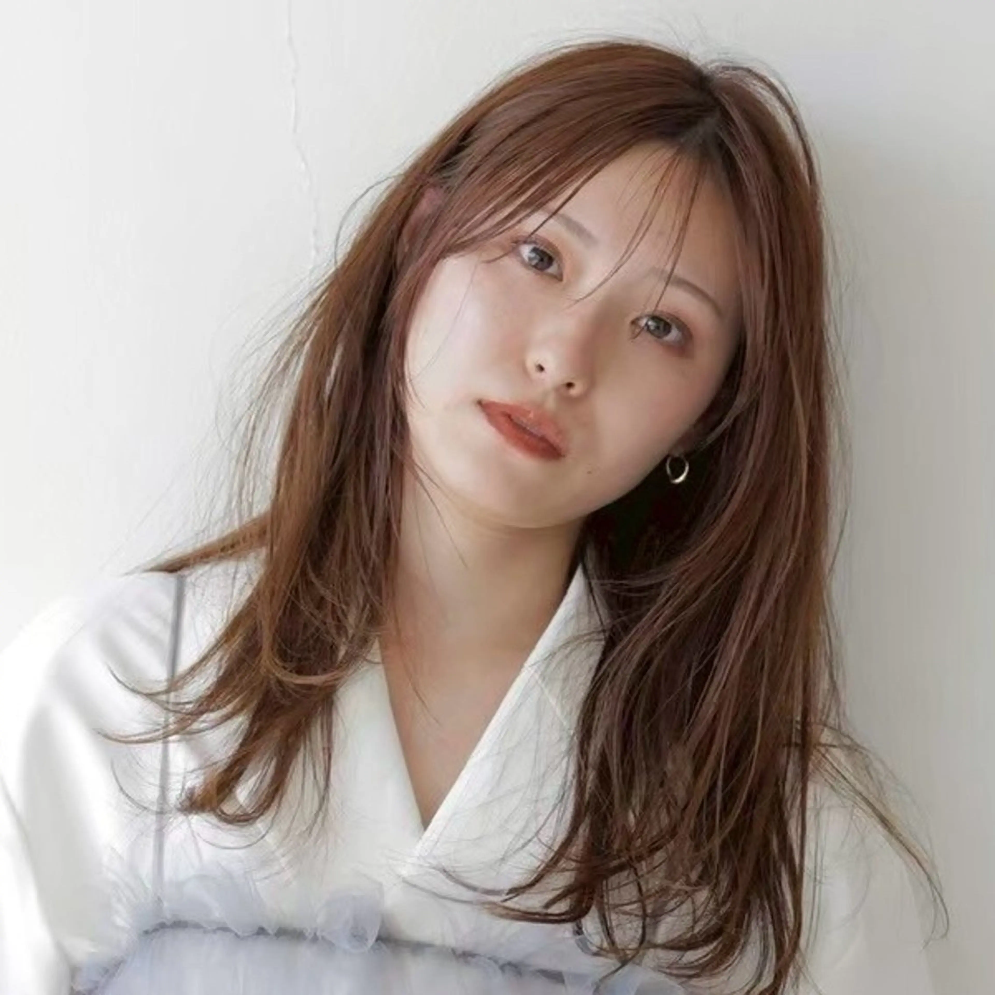 セミロング カット ヘアカラー MODEK's Brillerのヘアスタイル