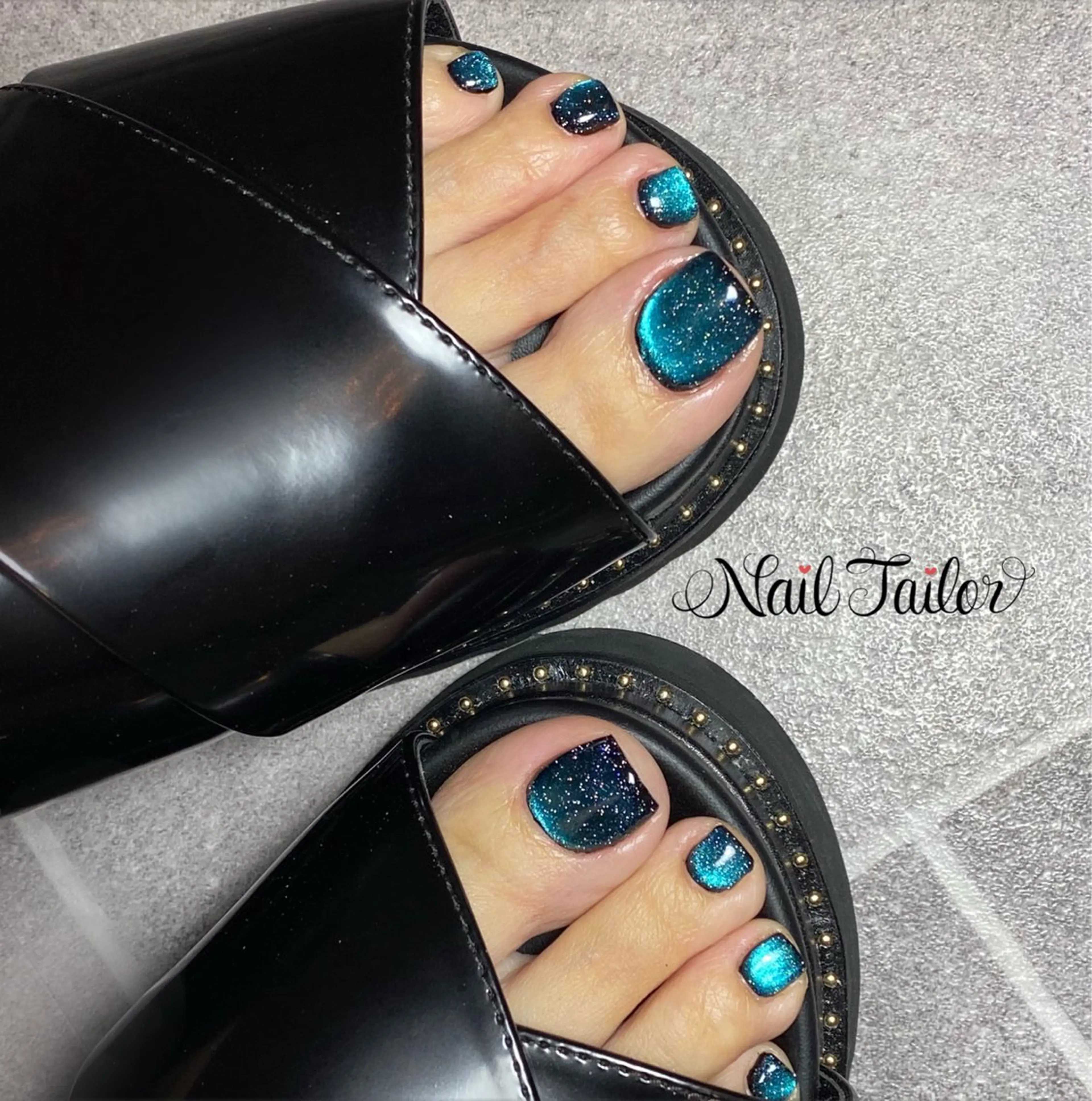 ネイル ブルー 長さ出し フラッシュネイル フットネイル ジェルネイル フットネイル NailTailor ネイルテイラーのネイルデザイン