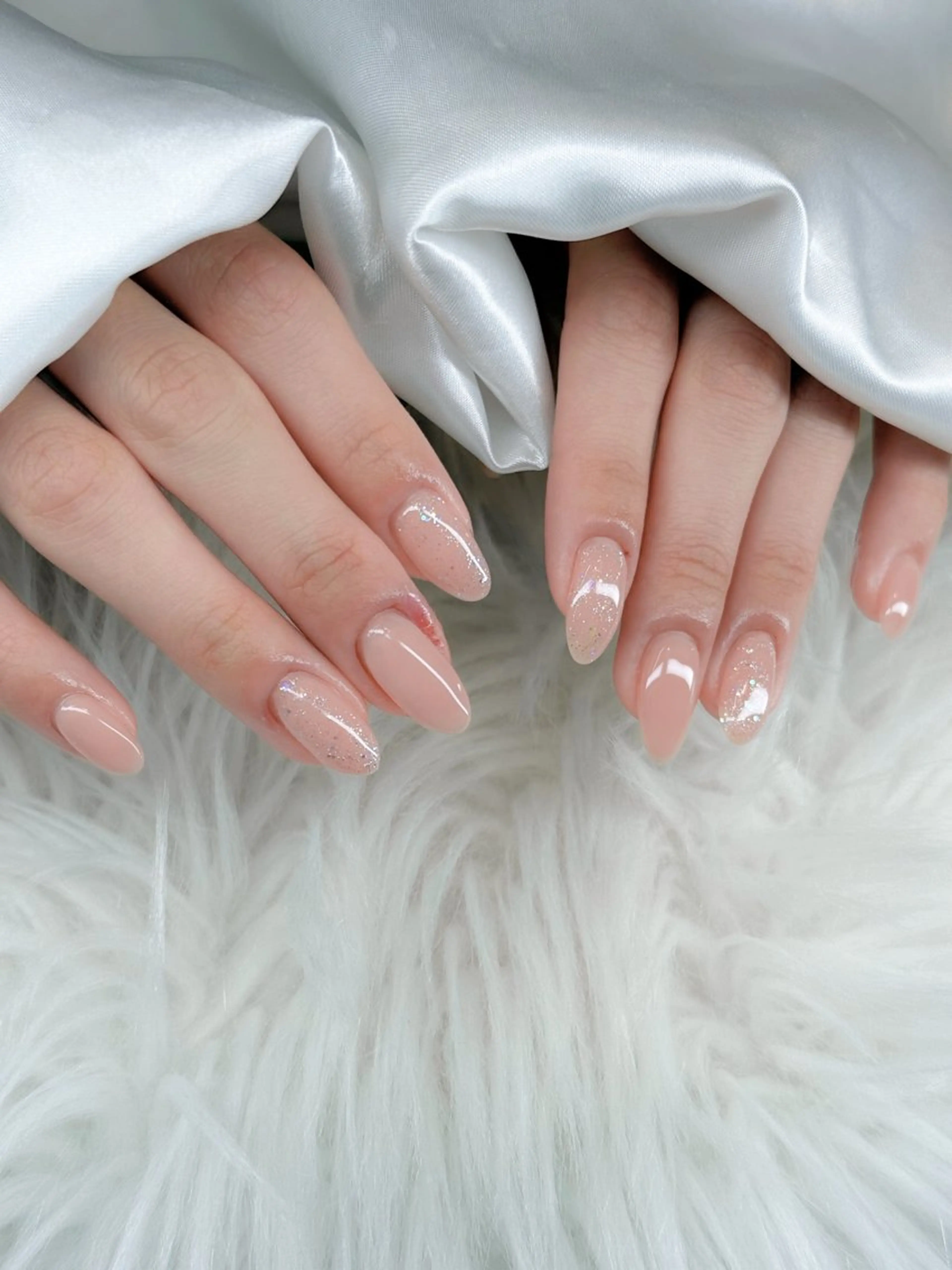 【新生活応援🔥】長さ出しワンカラーorラメグラ(オフ無し)の写真