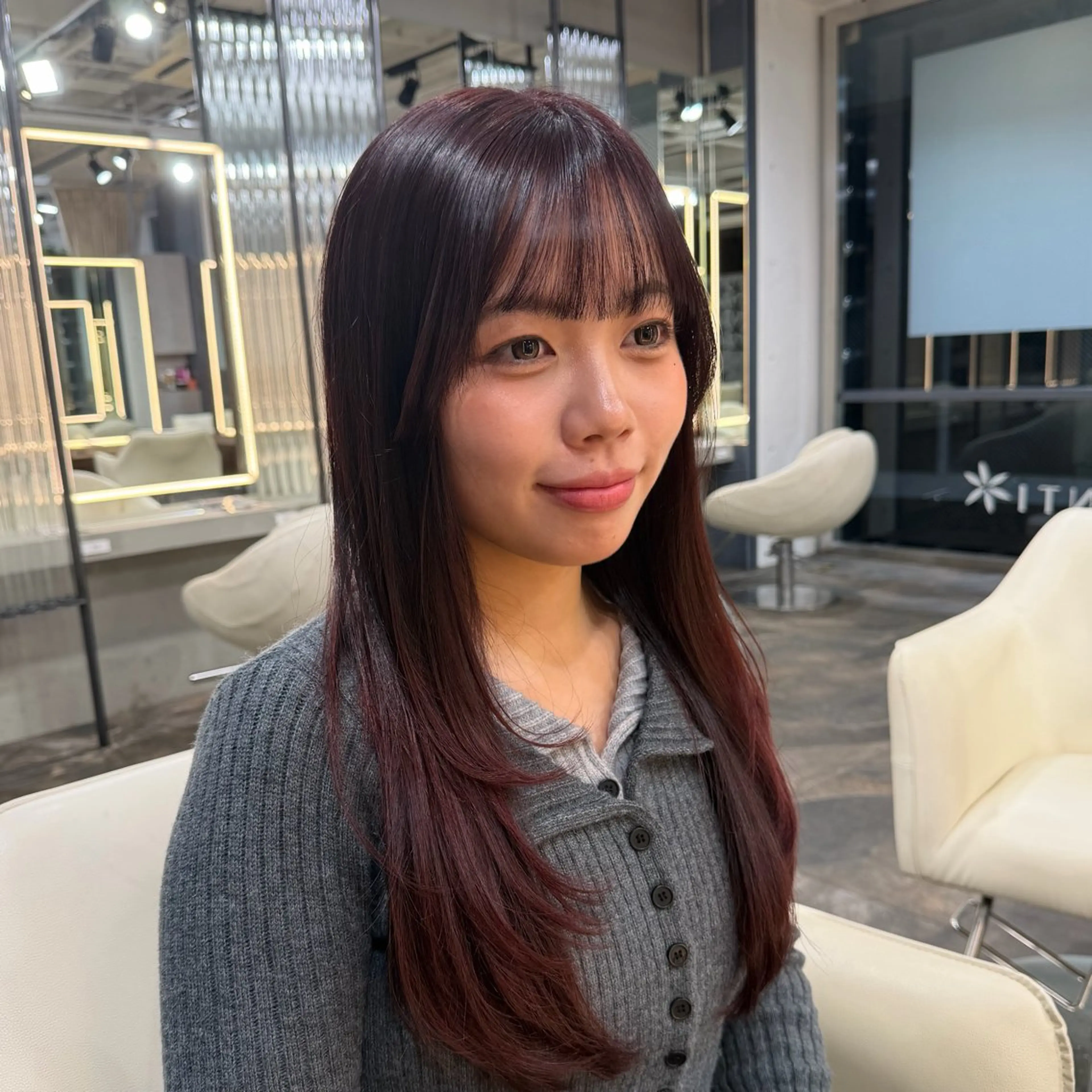 【 人気NO.１】似合わせカット+カラーの写真